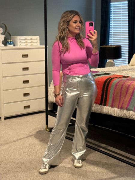 Skims TURTLENECK TOP in Neon Orchid (L) and silver pants for the new year baby 

#LTKHoliday #LTKfindsunder100 #LTKSeasonal