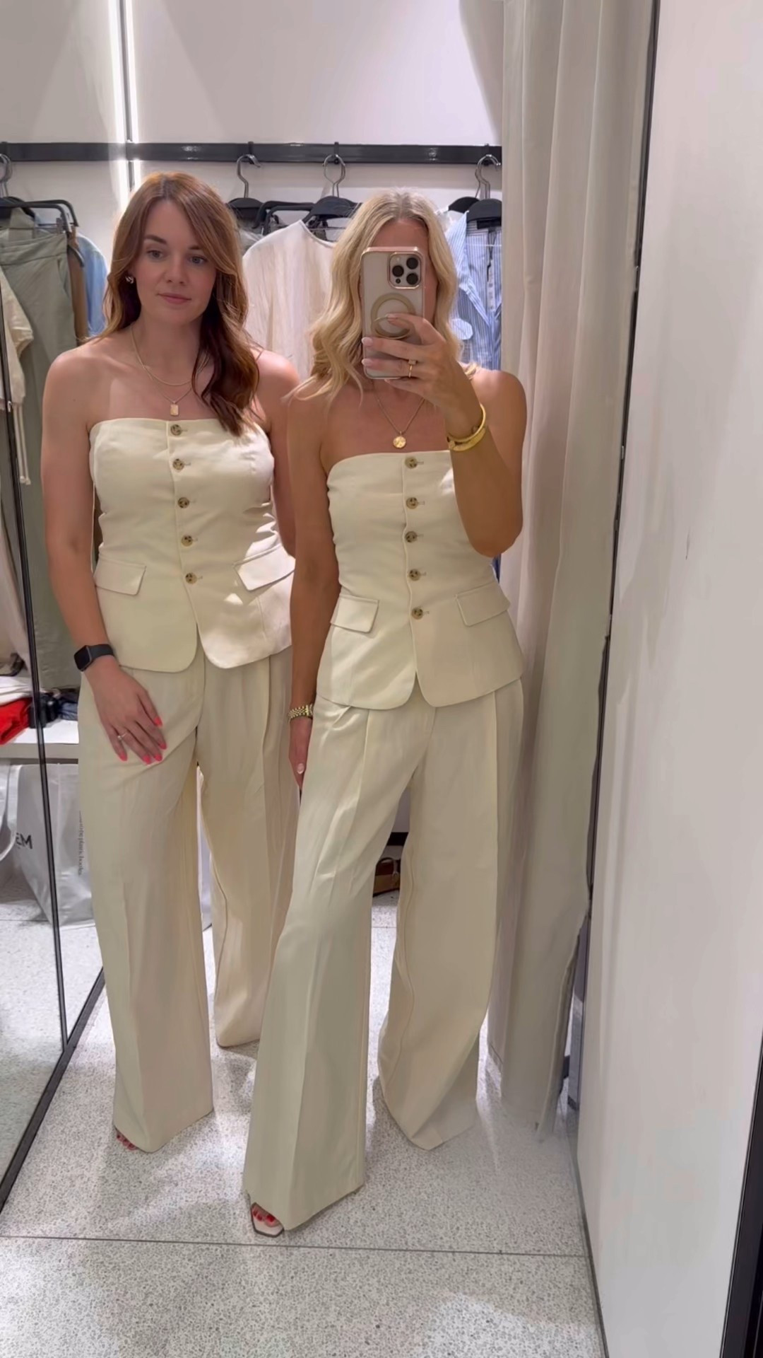 For this weeks YouTube video Amy and I hit Zara and H&M to film a ‘model v us’ reality video to show you what the clothes look like on our side 8 and 12 figures. 

Note - we can only link 30 of the items below and there’s loads more shown in the video please go to the YouTube video to find any of the missing items. 

There’s loads more clothes to see in the full video which you can watch by going to our YouTube channel, just type in Melissa Murrell Personal Styling

For reference, Amy is 5ft5.5 and a uk 12
I’m at uk 8 and 5ft3.5. 
All the sizing details for the pieces we tried on are on the full video 