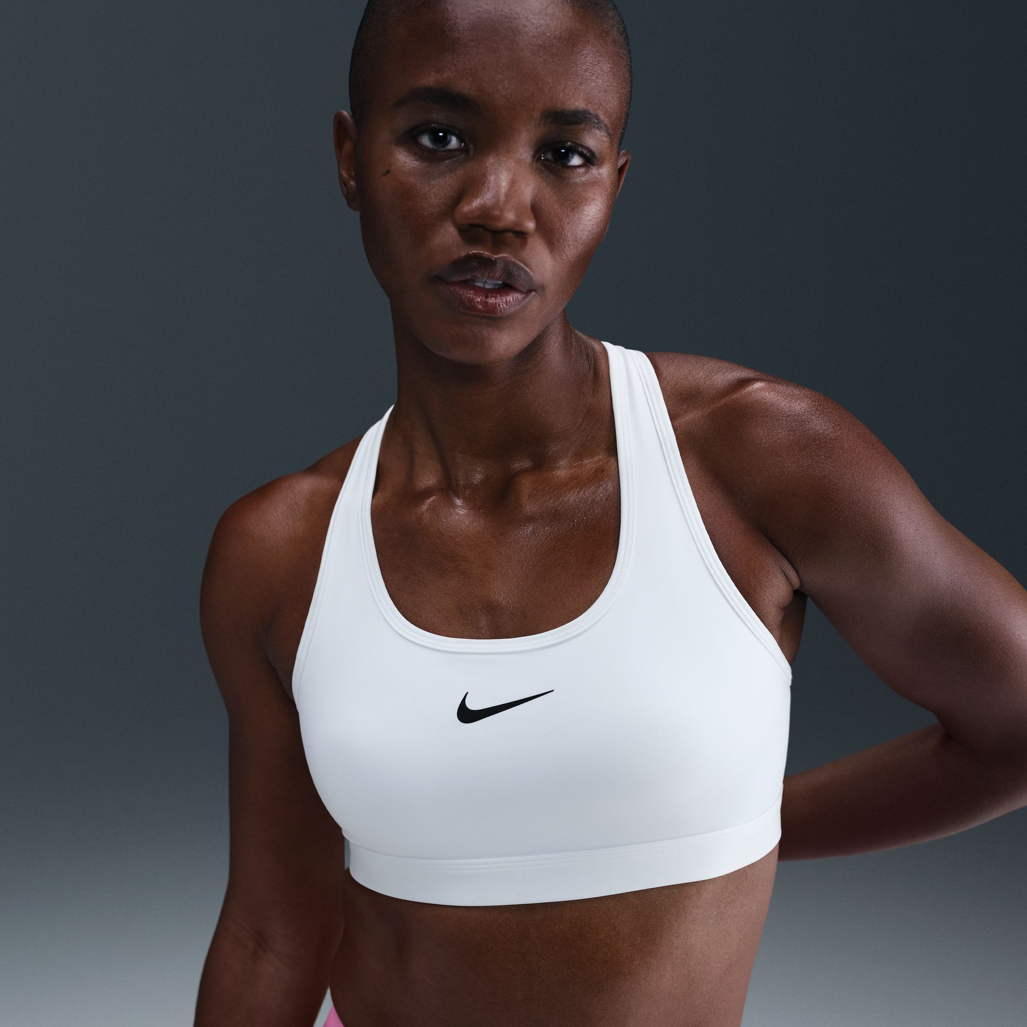 Nike Women's Swoosh Medium Support Non-Padded Sports Bra, Small, White | DICK'S Sporting Goods