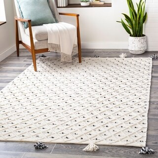 Leslawa Handmade Indoor / Outdoor Moroccan Area Rug (8' x 10' - Ivory) | Bed Bath & Beyond