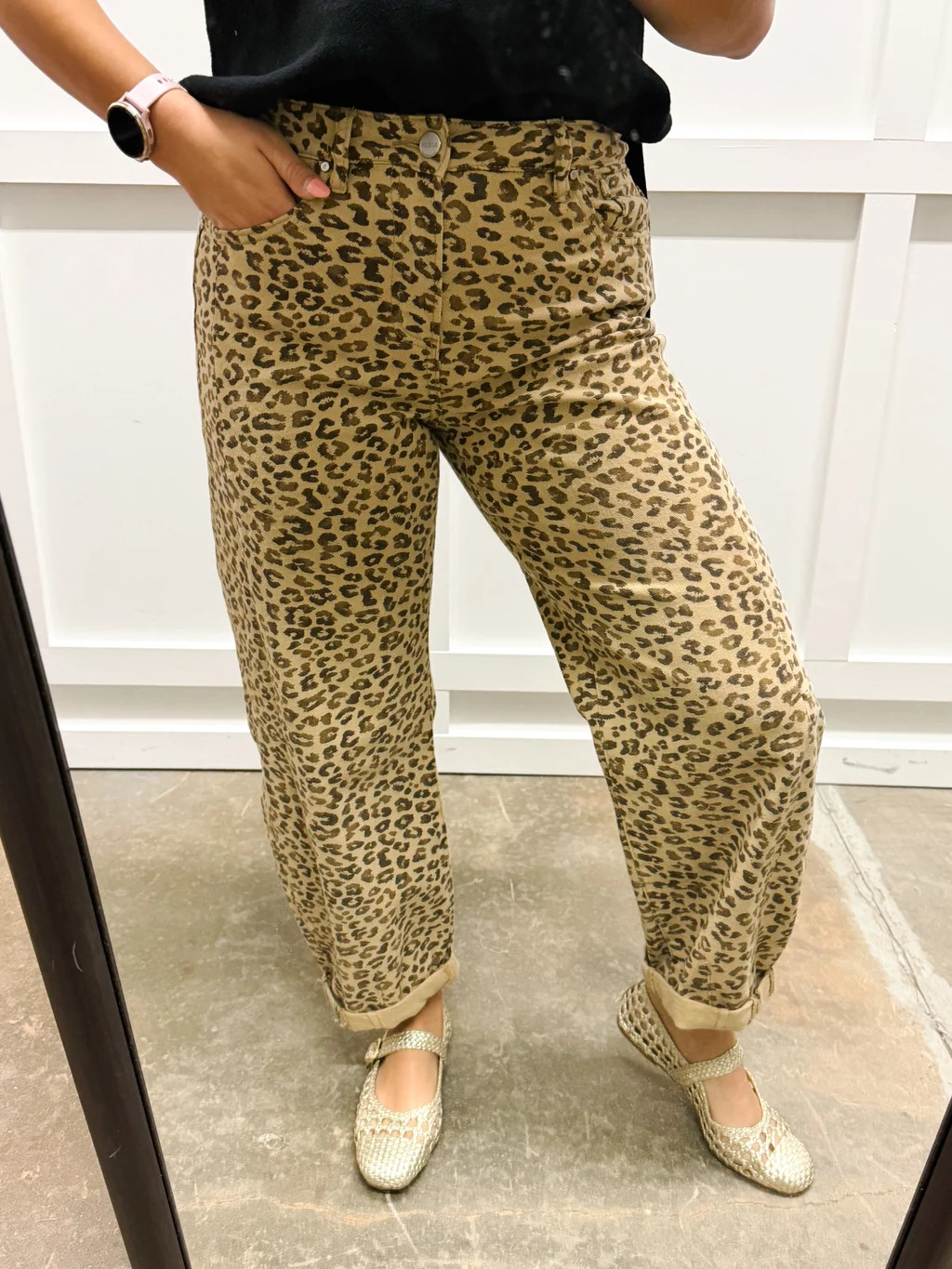 Best Selling Leopard Print Cropped High Waisted Barrel Jean | Jules & James Boutique