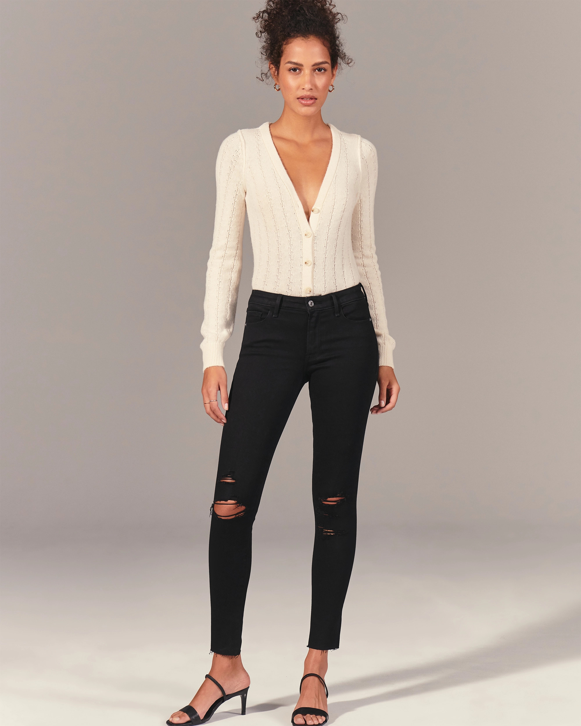 Ripped Mid Rise Super Skinny Jeans | Abercrombie & Fitch (US)