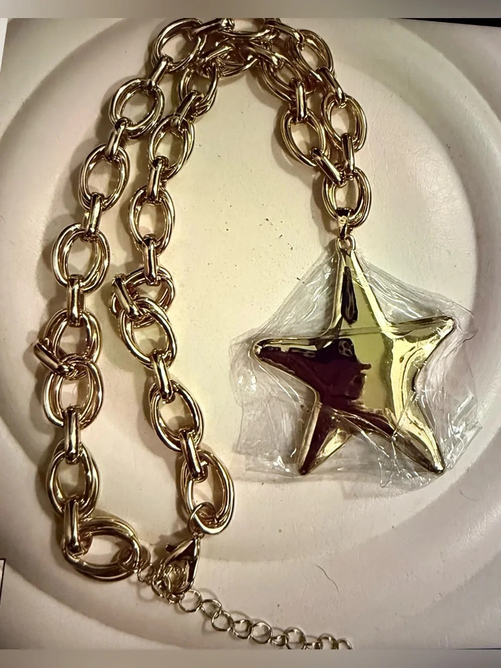 Gold Link Necklace with Star Charm Pendant NWOT | Poshmark