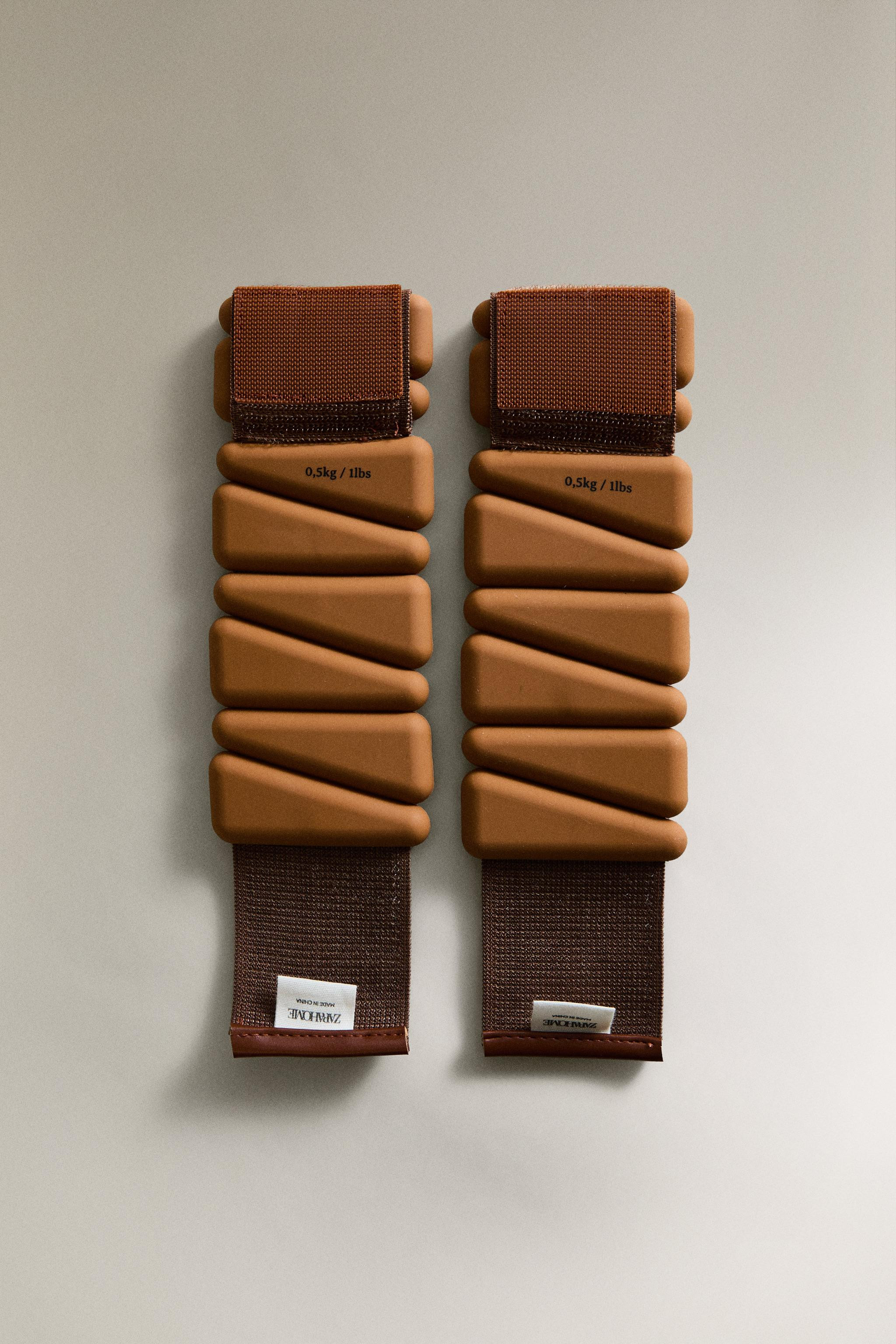 SPORTS WEIGHT ANKLE AND WRIST WEIGHTS PACK (PACK OF 2) | Zara US