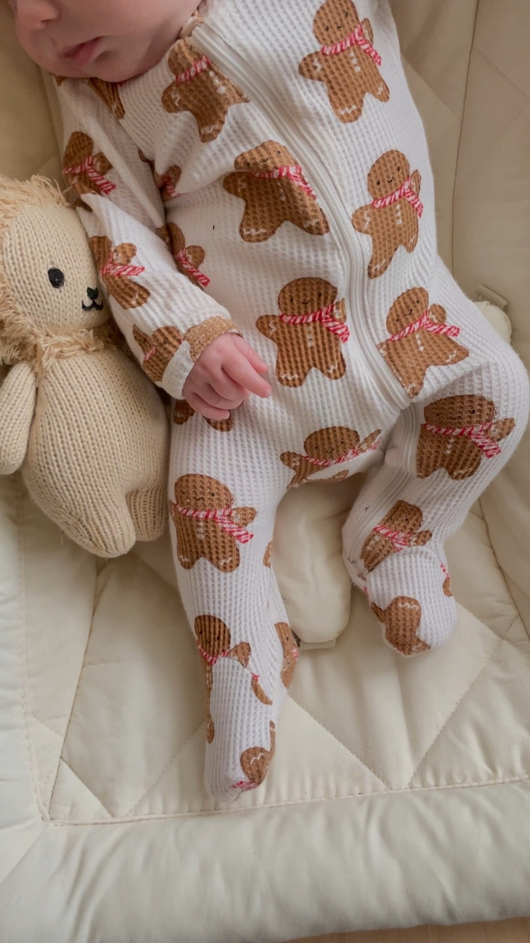 Our first Christmas with Hugh 🤍

#LTKHoliday #LTKSeasonal #LTKbaby