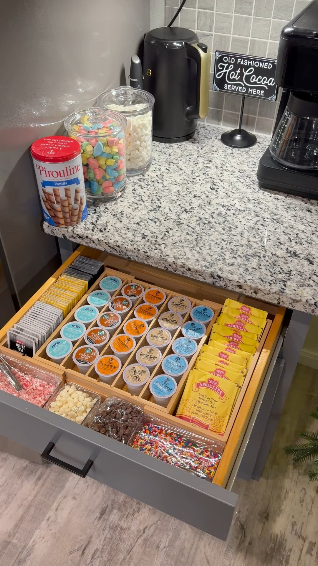✨Coffee, tea and hot chocolate bar set up! 

✨My dual coffee maker and electric kettle are from the Drew Barrymore’s Beautiful small appliances line at Walmart. 

✨Drawer organizer and acrylic containers are from Amazon!

Home appliances. Walmart home. Amazon home. Coffee bar. Tea bar. Home decor. Home organizing .

#LTKHoliday #LTKmomlife #LTKHome