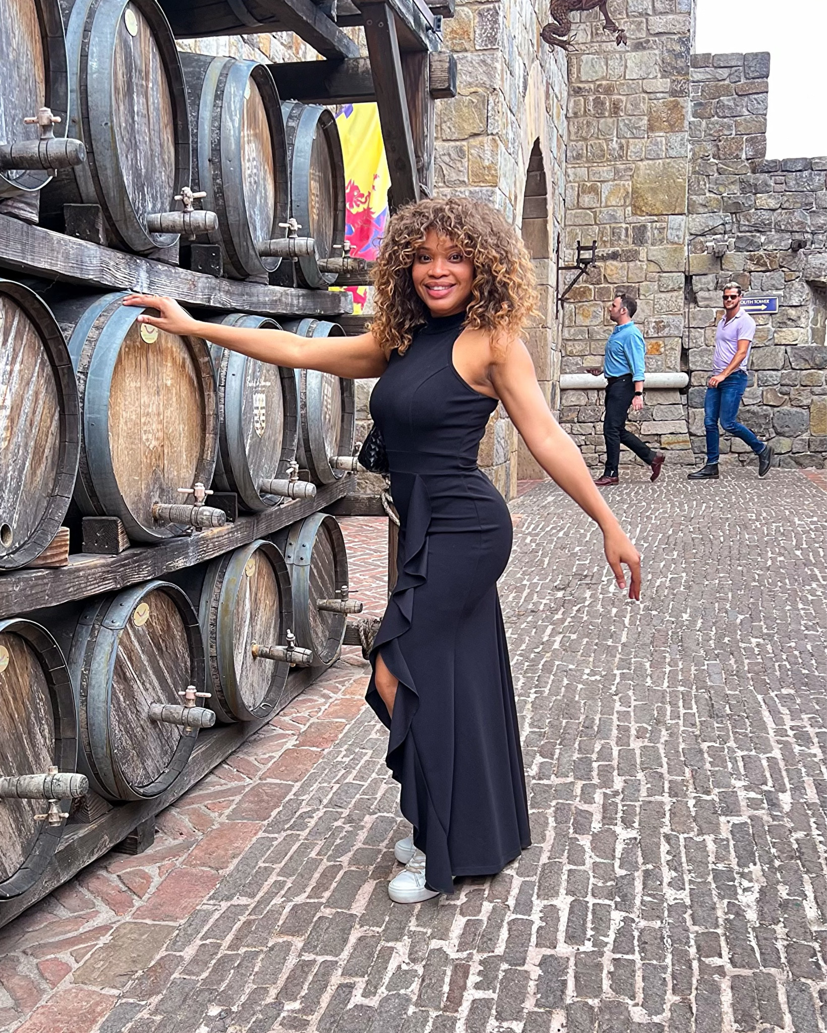 You know that dress you’ve been looking for?
The one that actually fits, hugs in the right places, has stretch but still looks put together?

Yeah…found it for you.

This dress is comfy, flattering, and comes in so many colors, but the black is just classic. Easy to dress up or throw on with sneakers and still feel like you did something.

Also…proof it’s a head-turner is literally in the background. IYKYK.



#LTKMidsize #LTKPetite #LTKFindsUnder100