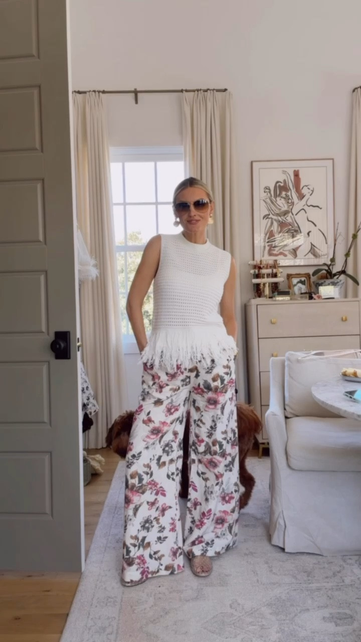 This statement top looks so cute paired with these floral pants from my collection with Cleobella! This top is also on sale! 👏🏼 Perfect look for date night or girls night out! Wearing S in the top & XS in the pants! You can shop these pants on Cleobella’s website online! 

Loverly Grey, Cleobella, floral pants, spring outfit, date night, girls night out 

#LTKSeasonal