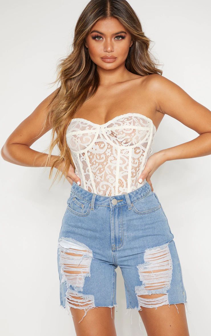 Top structuré style corset en dentelle blanche transparente | PrettyLittleThing (FR)