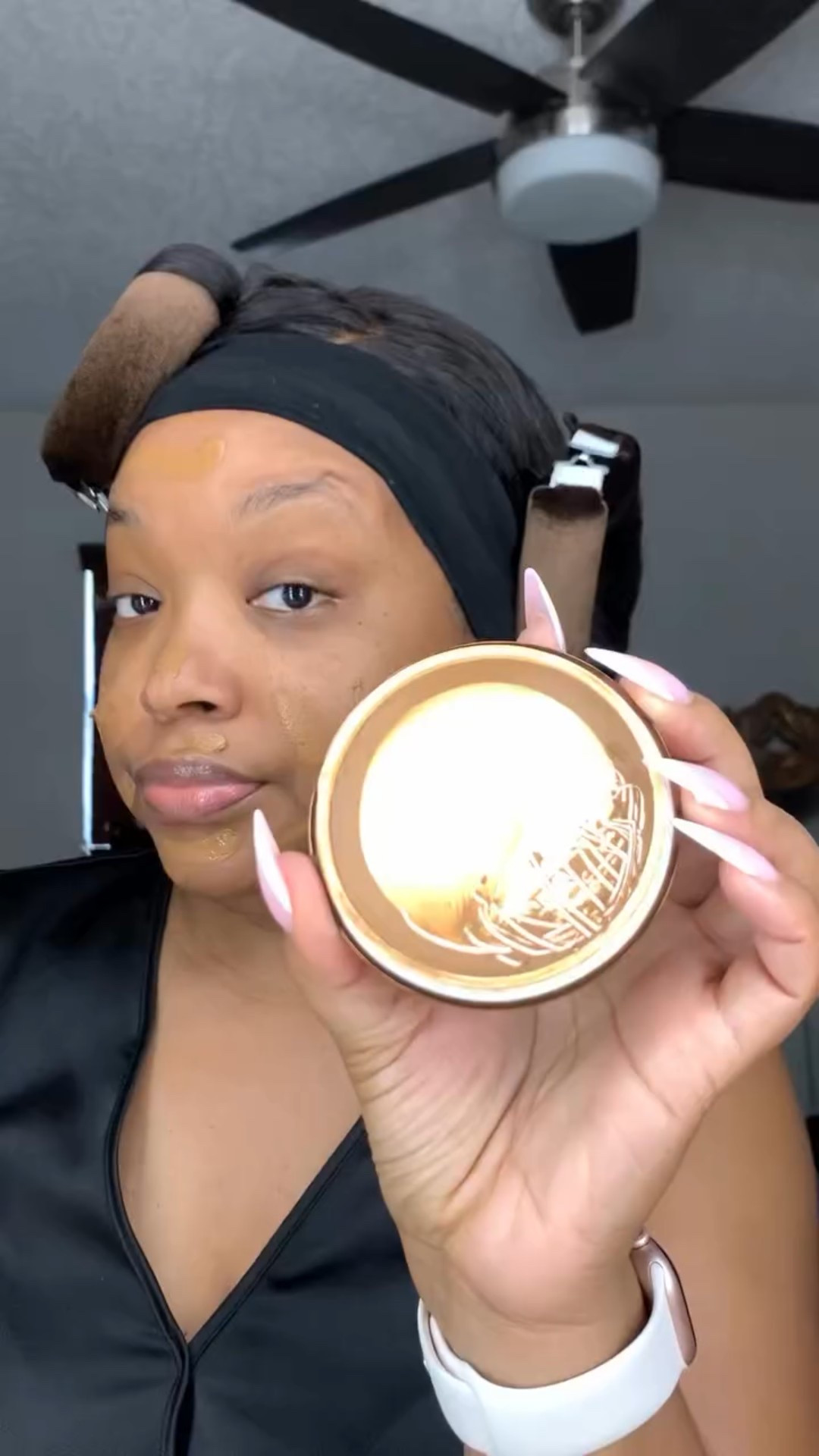 Not one gram of product will be wasted! NOT ON MY WATCH! ✋🏽 @danessamyricksbeauty @danessa_myricks 

#sheisroyalty #danessamyricksblurringbalm #makeupgirlie #brownskinbeauty #danessamyricks

#LTKgrwm #LTKBeauty #LTKFindsUnder50