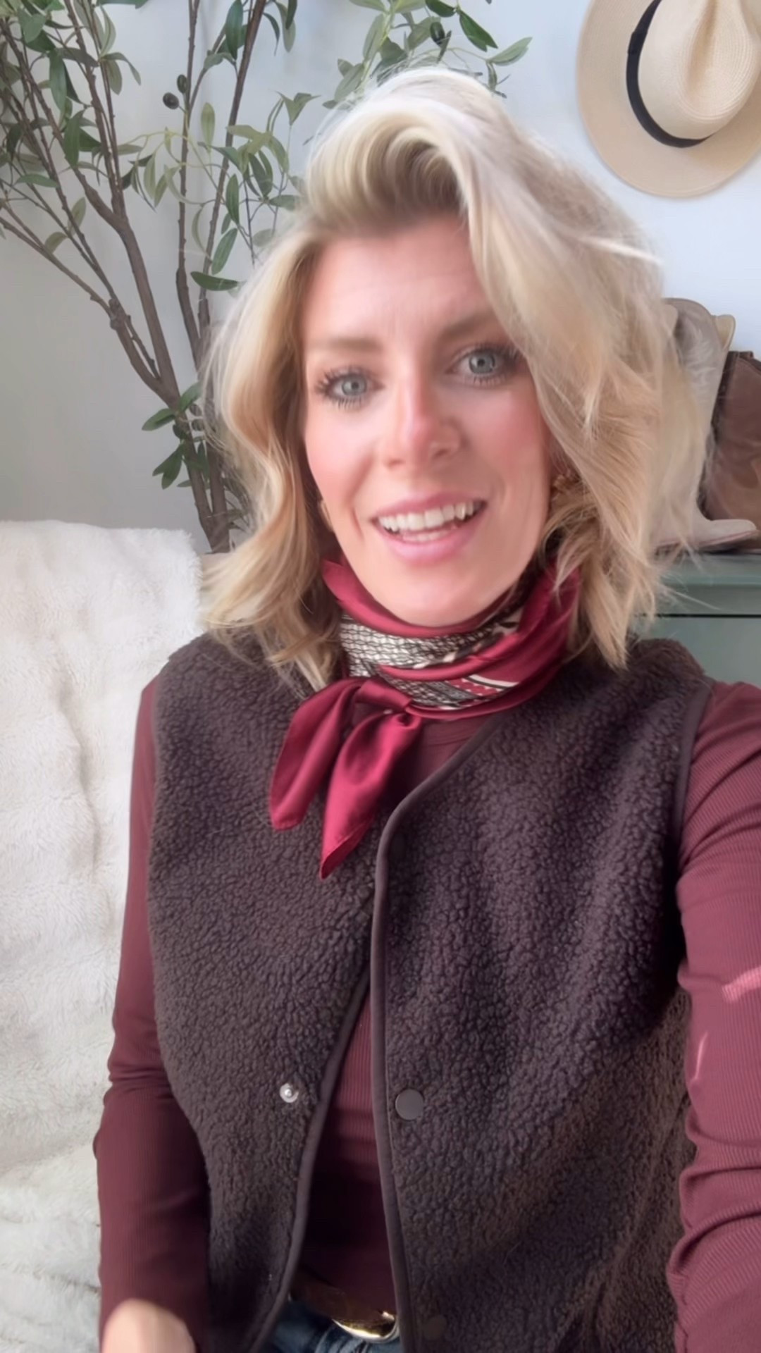 Favorite affordable lips finds

Neutral lip
Holiday red lips

L’Oréal color rich toffee to be liner
Bronze coin lipstick
L’Oréal color rich truly burgundy liner
Lazy Sunday lip color
Maybelline Everlasting wine 

#LTKBeauty #LTKHoliday #LTKStyleTip