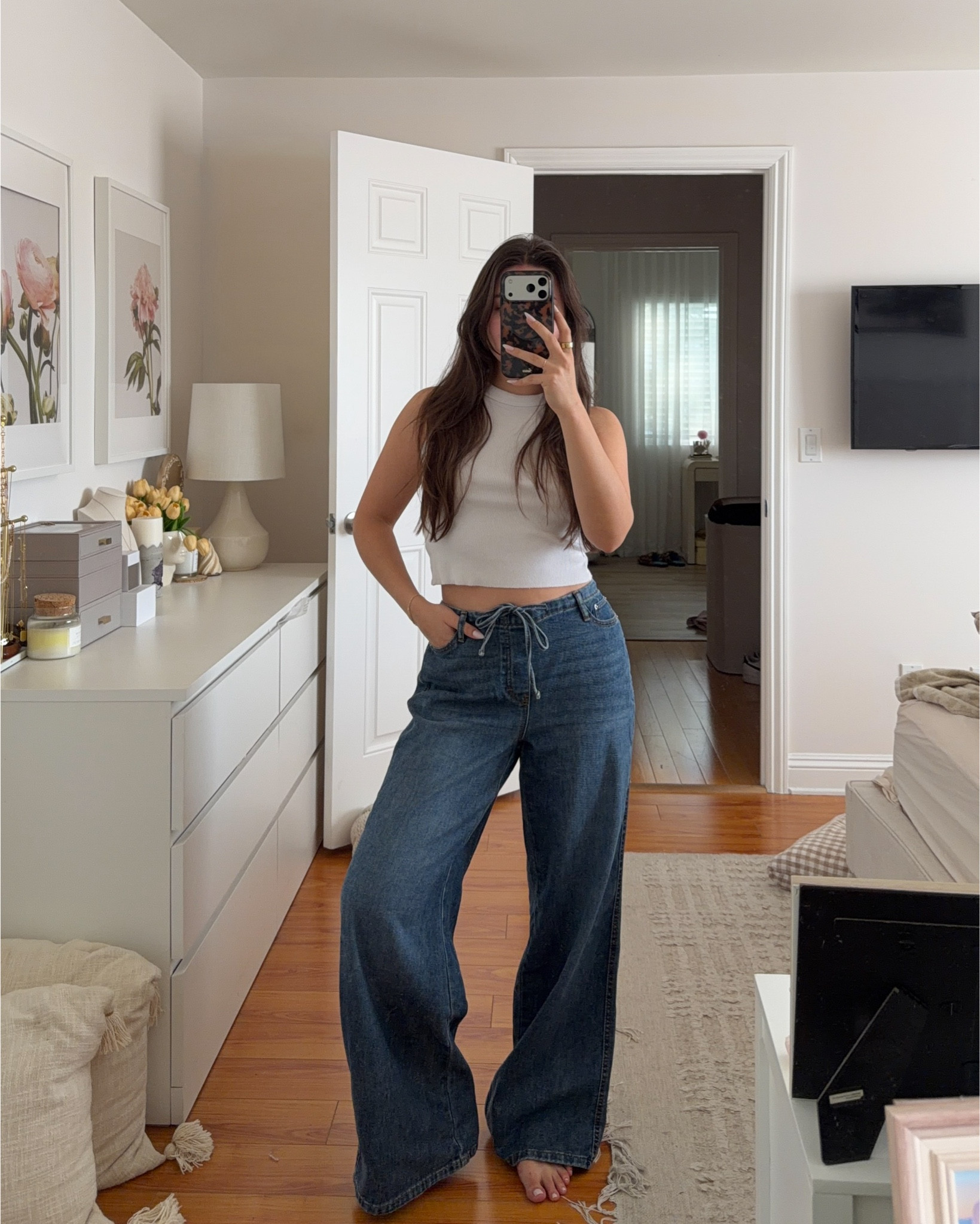 Some recent Walmart fashion finds I’ve been loving 🌸✨ Getting ready for Spring with a cute kini, lightweight jeans, & pink sweat set!

I’m wearing a size S in both pieces for the sweat set — fits TTS. 
I would size down one in the jeans — I’m wearing size S.
Bikini also fits TTS, but if you’re in between sizes, size up one.