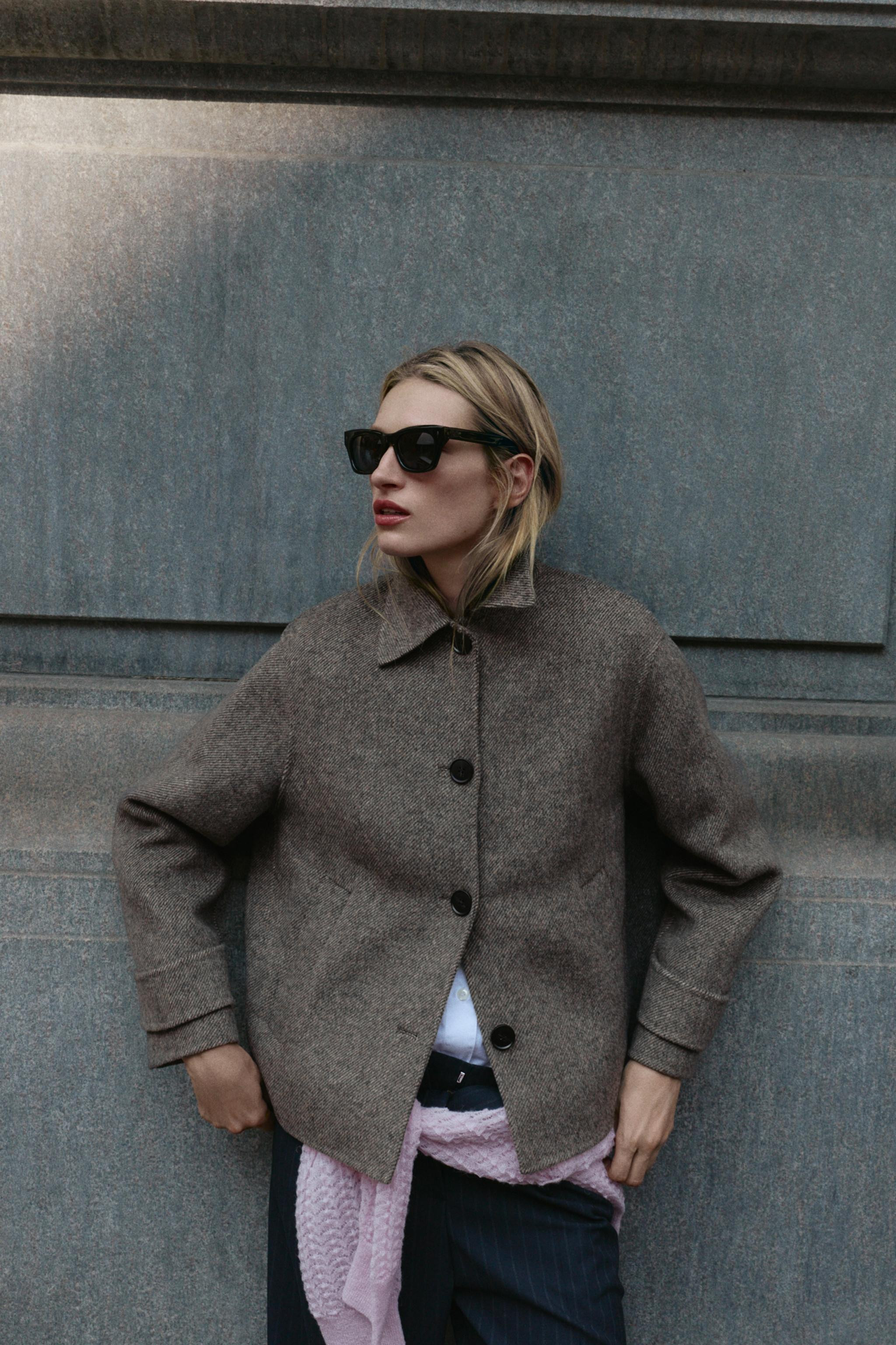 HERRINGBONE SHORT COAT | Zara UK