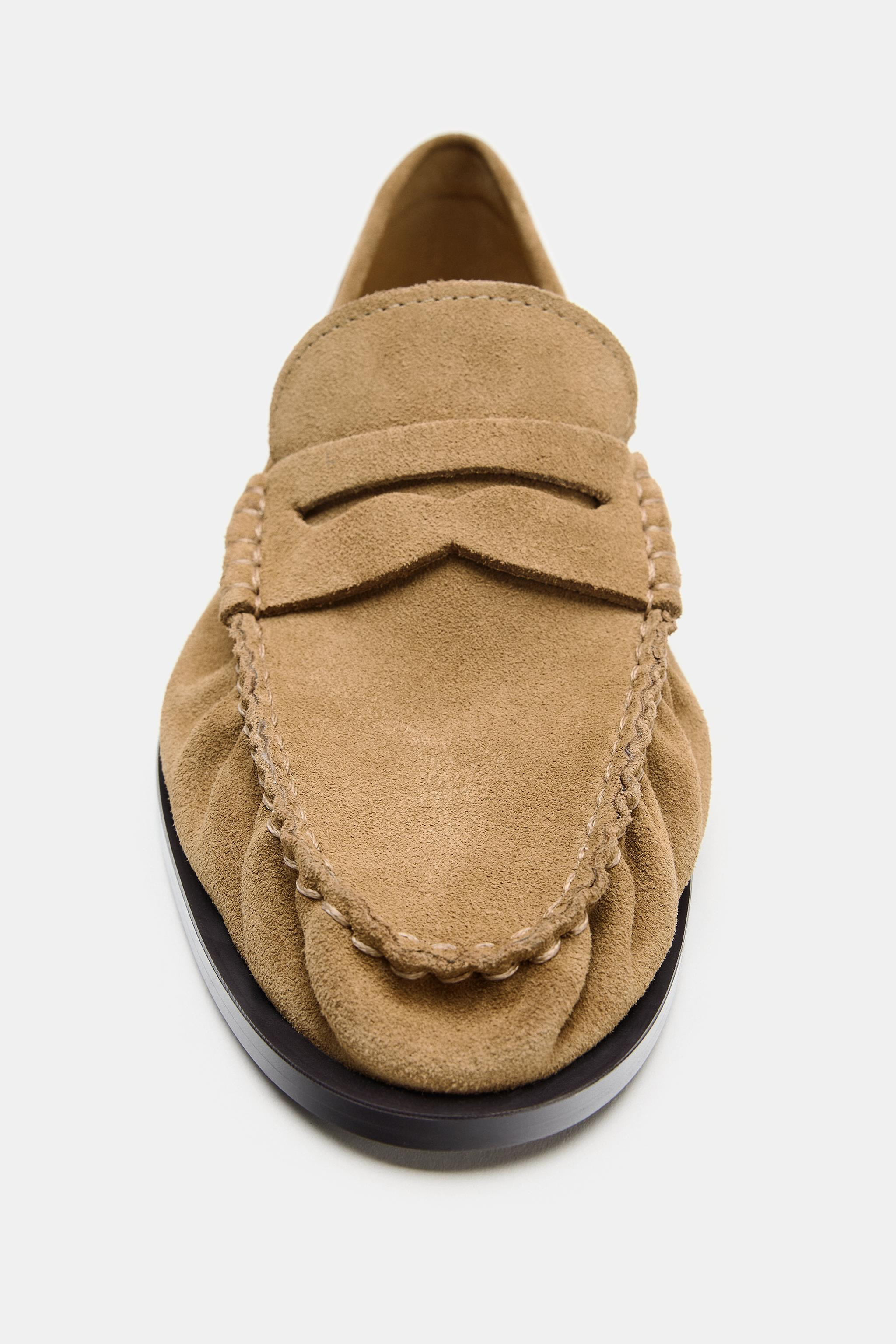 SPLIT SUEDE GATHERED LOAFERS | Zara UK