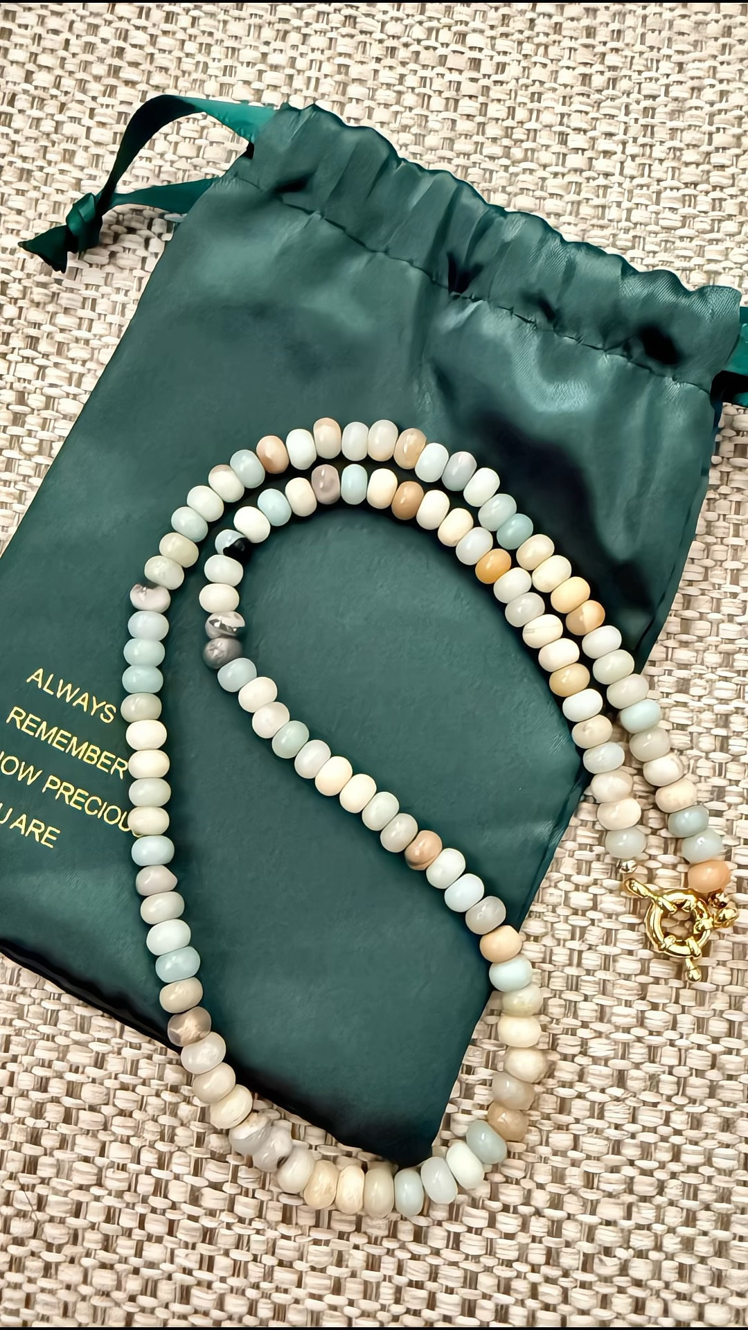 Love this stone beaded necklace. It is so beautiful. On sale now! 




Beaded Gemstone Necklaces for Women, Bohemian Colored Choker Natural Stone Bead Decoration Summer Beach Handmade Jewelry Necklace 

#LTKFestival

#LTKSaleAlert #LTKSeasonal #LTKWedding