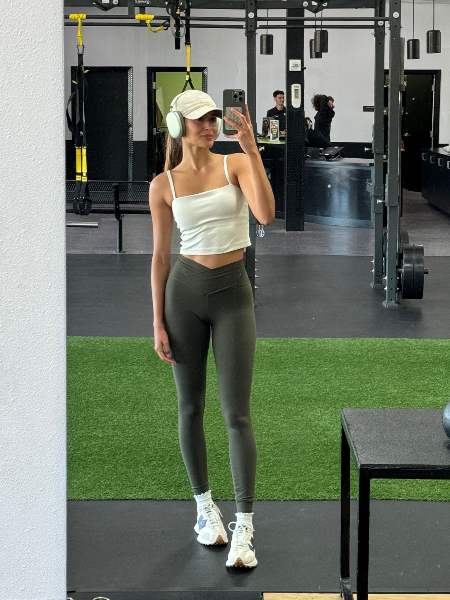These are my second pair of these leggings! love them! Sized down to xs 28inxh 