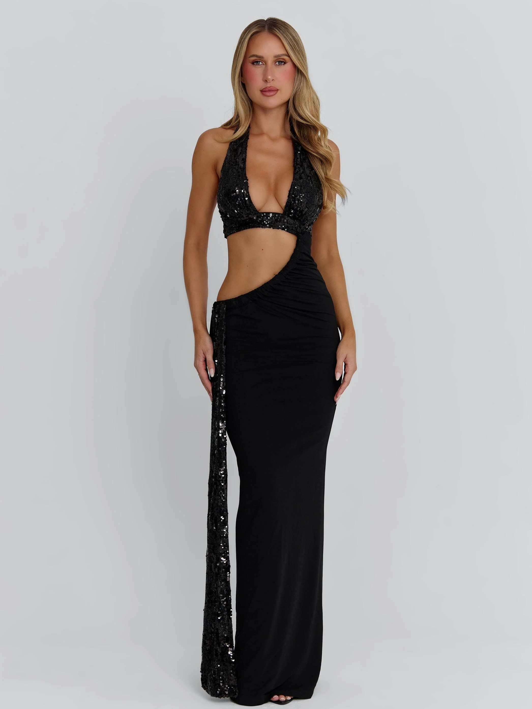GIULSY MAXI DRESS BLACK | Outcast (US & UK)
