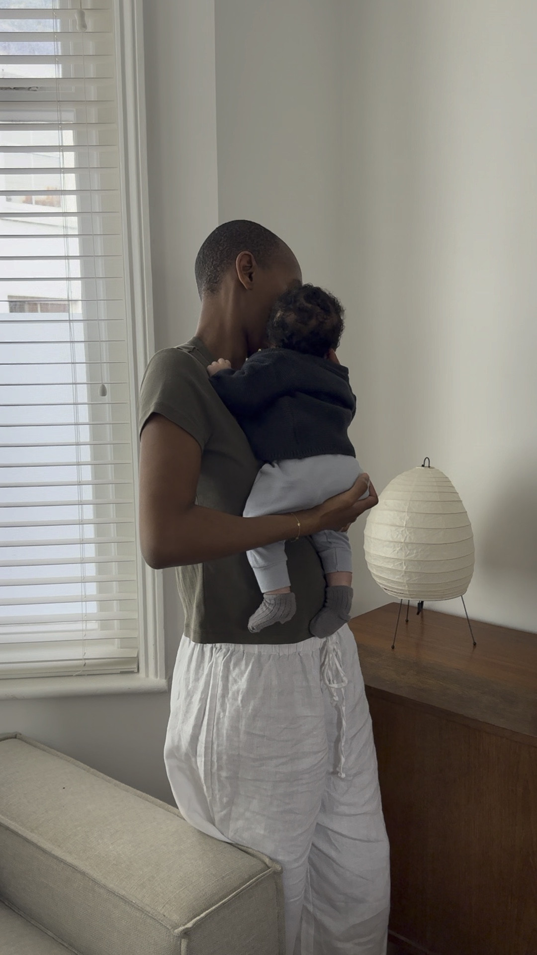 These linen trousers are perfect. 


#LTKstyletip #LTKeurope #LTKbaby