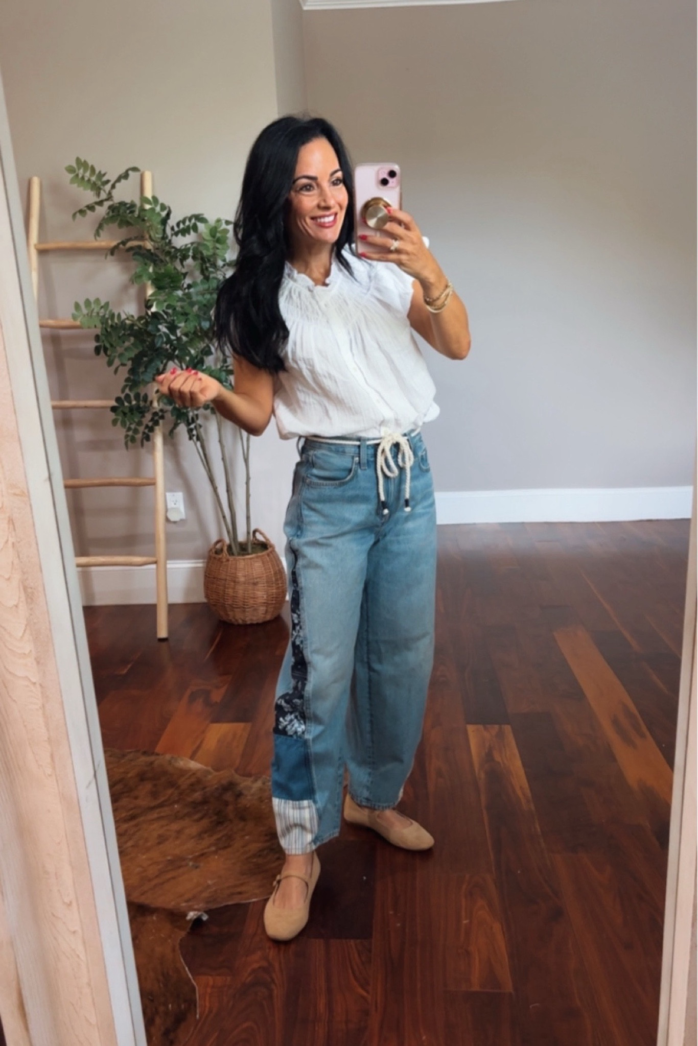 The cutest cop paired with barrel leg jeans with a fun side leg detail, and drawstring belt on sale! Spent $35 for free shipping


#LTKOver40 #LTKSaleAlert #LTKSeasonal