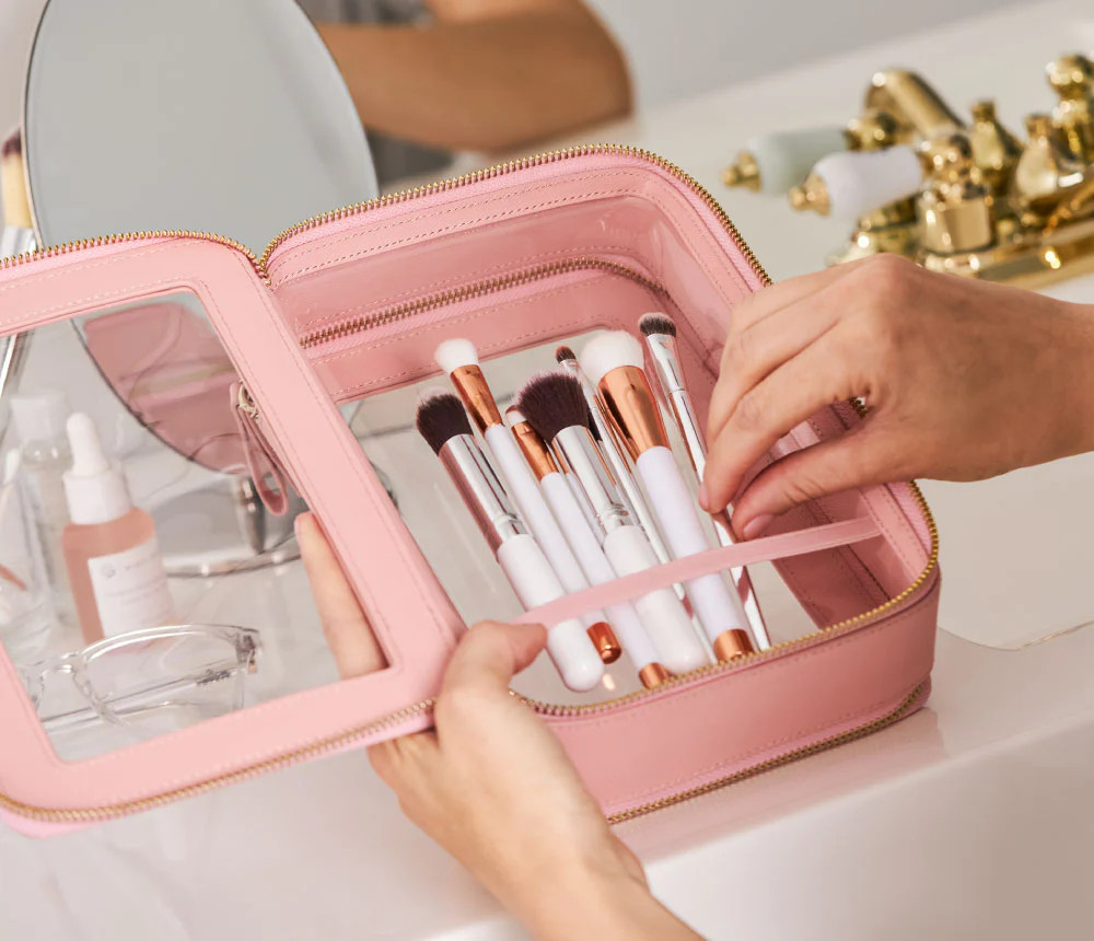 Clarity Jumbo Jetset Case | TRUFFLE