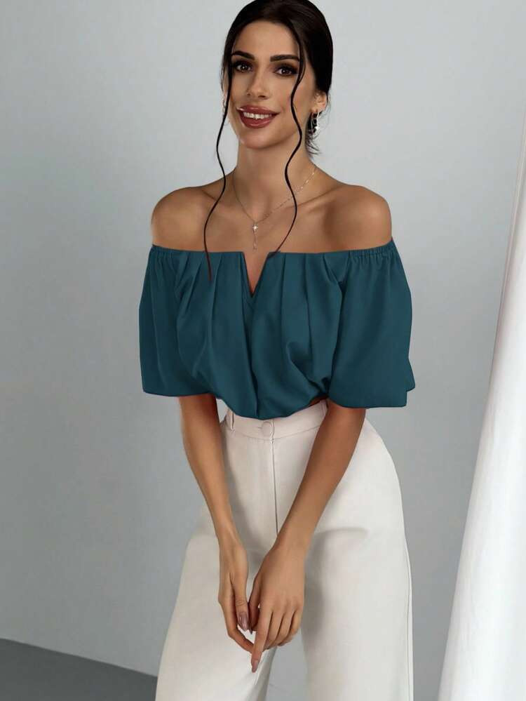 Aloruh Solid Off Shoulder V Bar Fold Pleated Crop Top | SHEIN