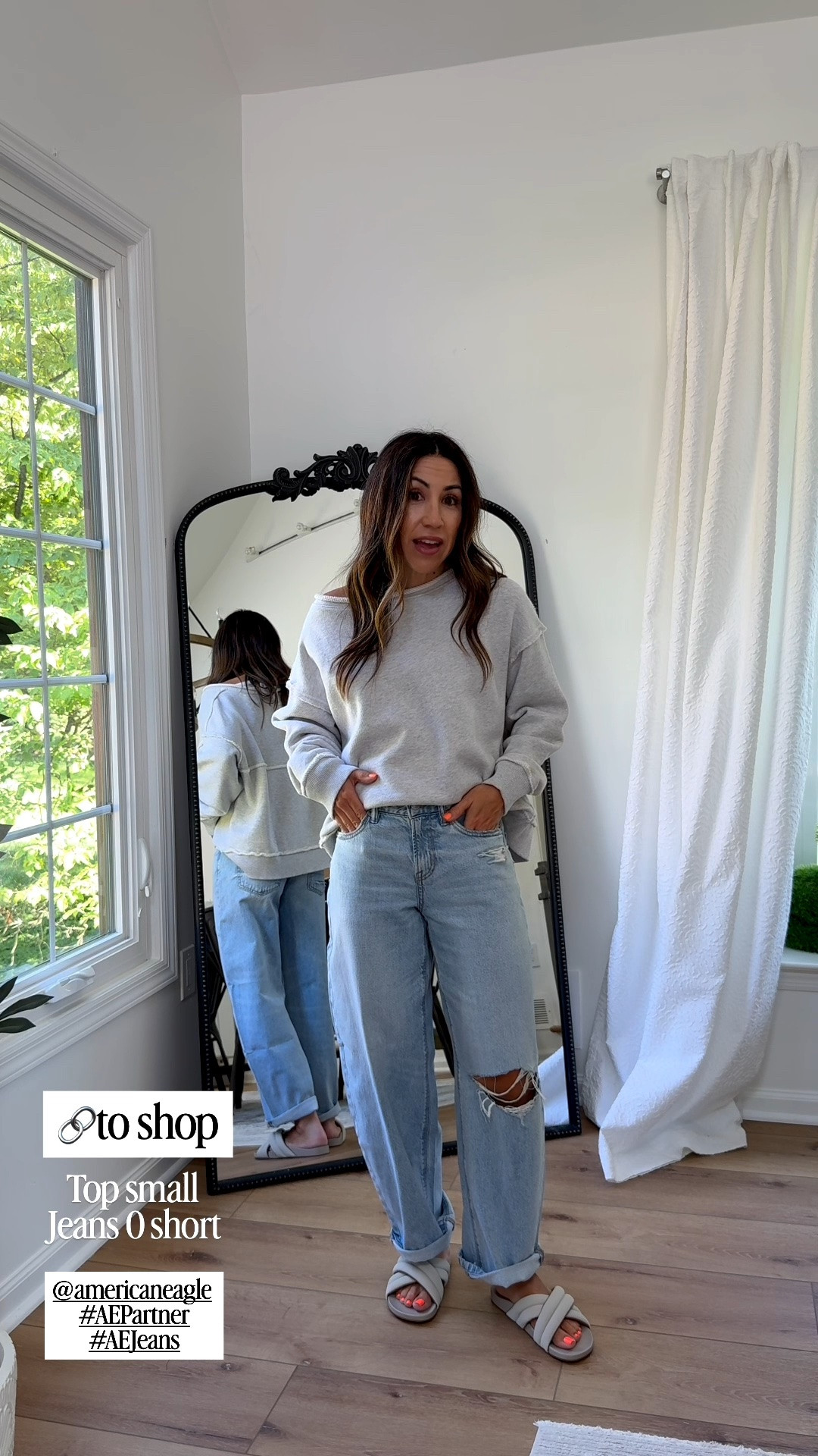 @ae #AEPartner #AEJeans barrel jeans, 0 short. Tops small.

#LTKSaleAlert #LTKOver40 #LTKPetite