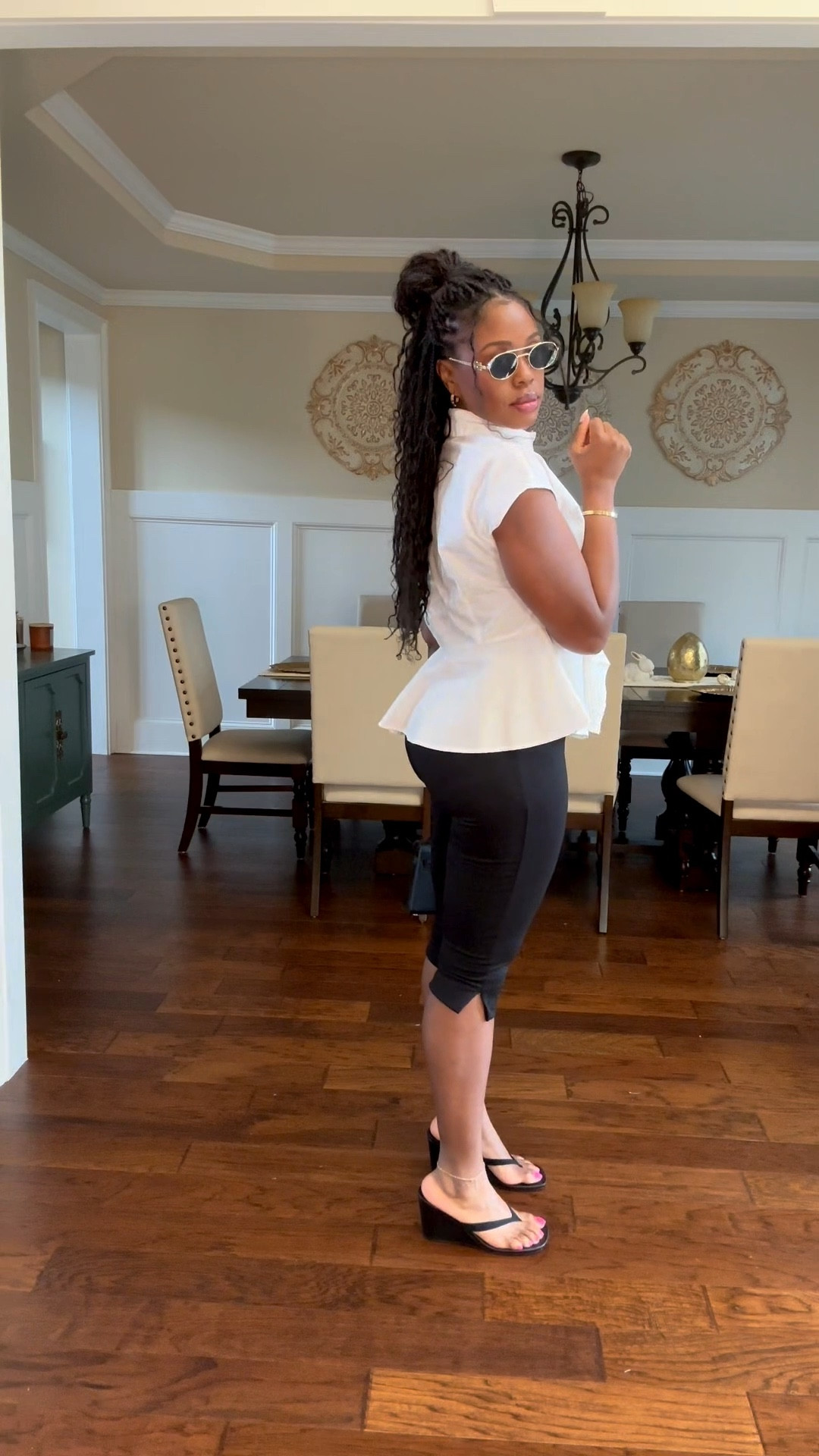 I’m not sure if I’m feeling the Capri trend  

#LTKdayinmylife