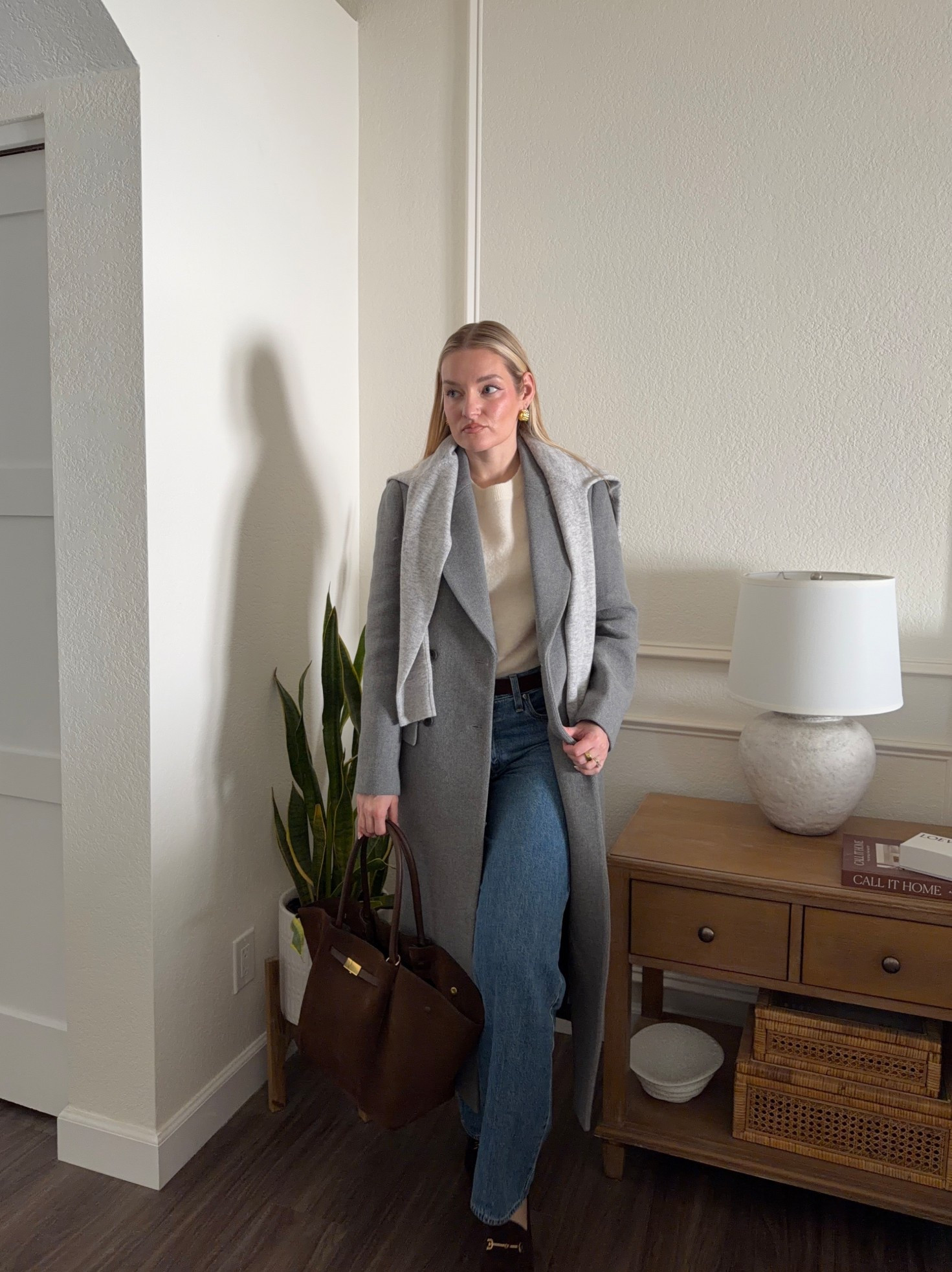 Grey tonal look, Karen Millen coat

#LTKootd #LTKgrwm