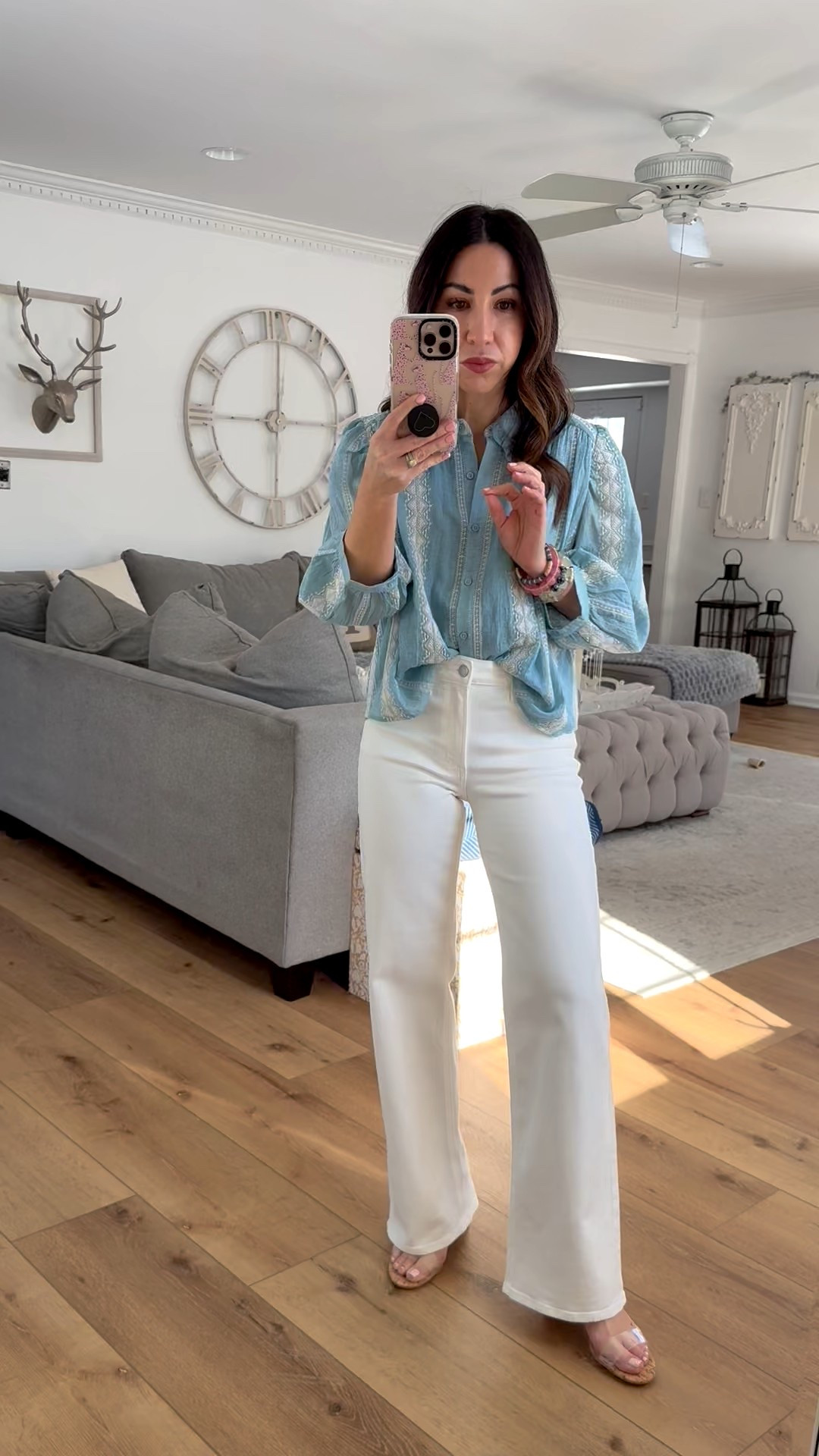 25. White jeans. Small top.



#LTKOver40 #LTKPetite