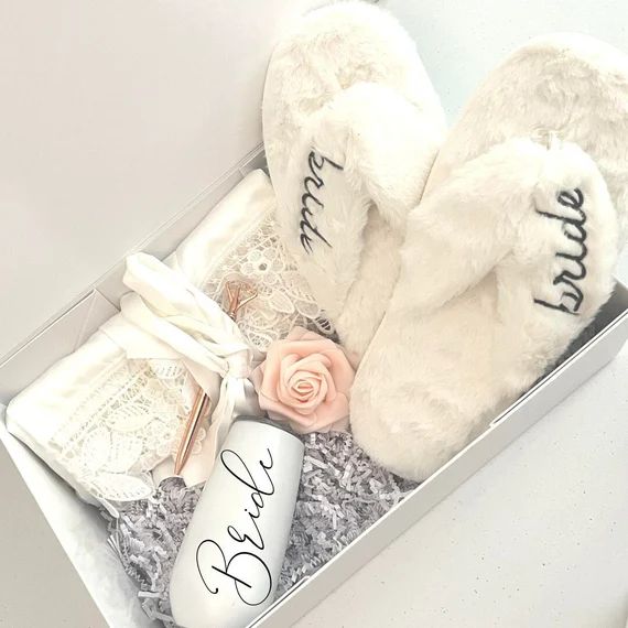 Future Mrs Gift Box. Future Mrs Gifts. Future Bride. Bride to - Etsy | Etsy (US)