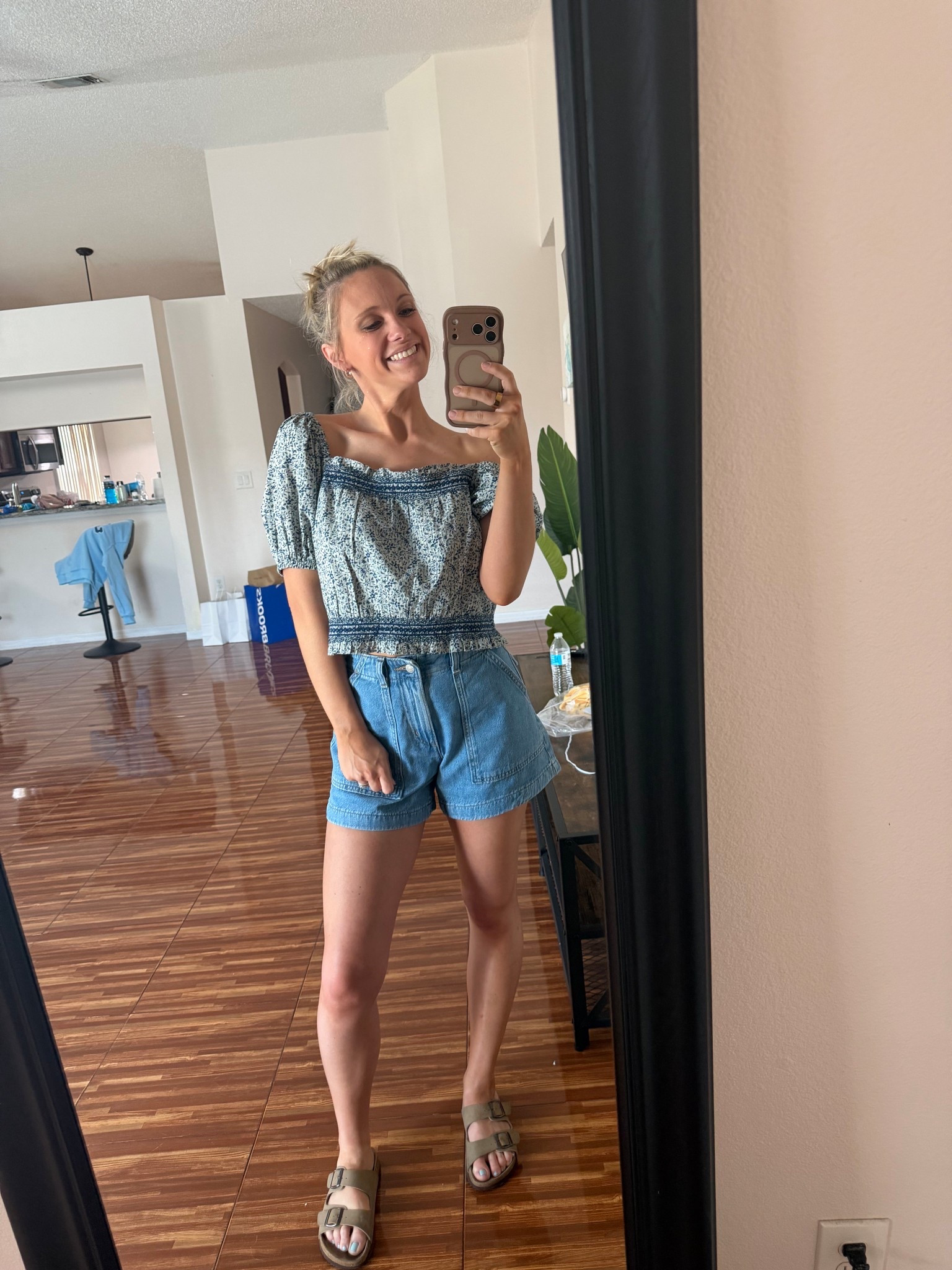 the BEST cinch waist shorts 

#LTKootd #LTKSeasonal #LTKmomlife
