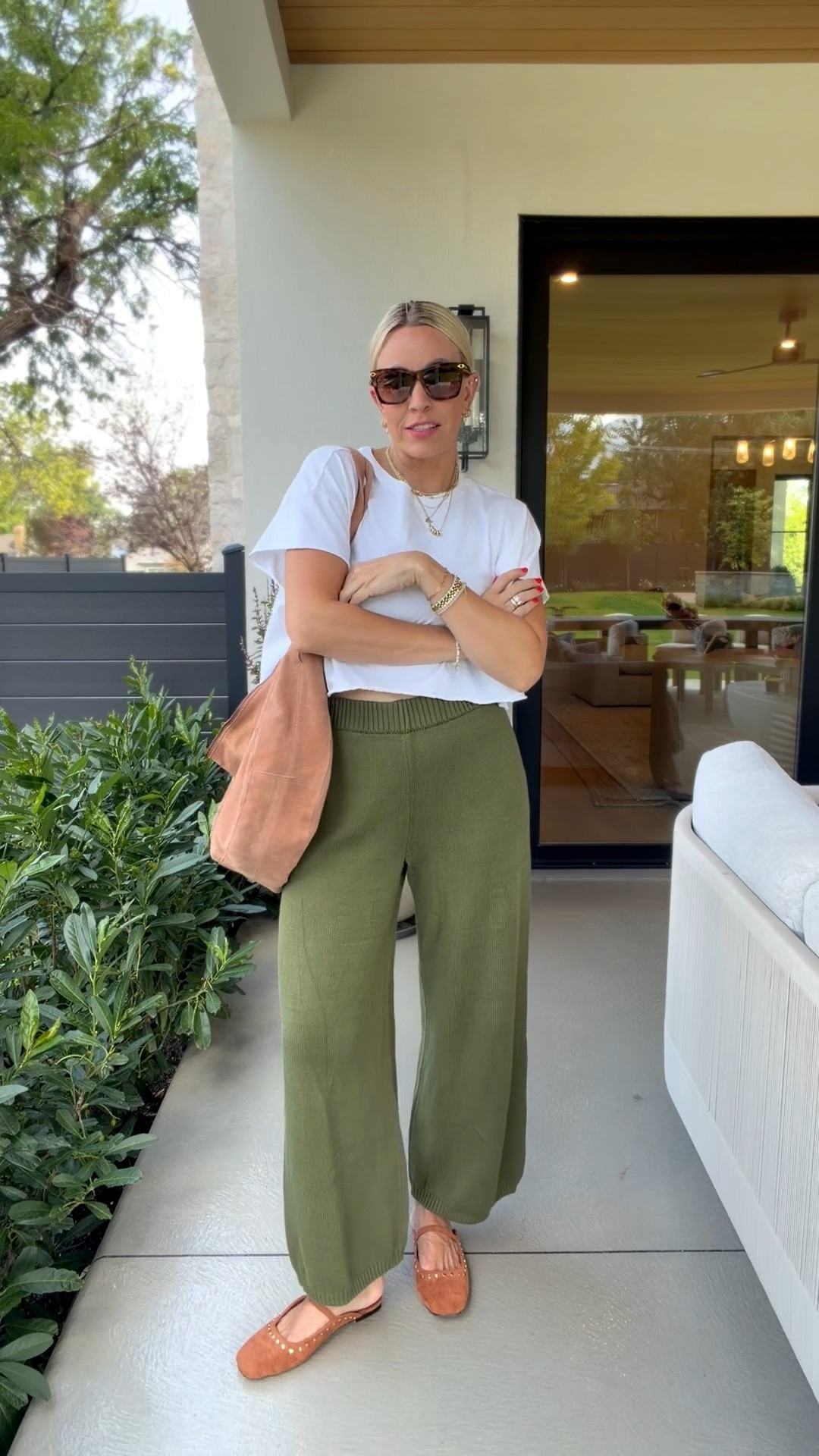 Here are those same pants styled another way!

#LTKgrwm #LTKmomlife #LTKootd