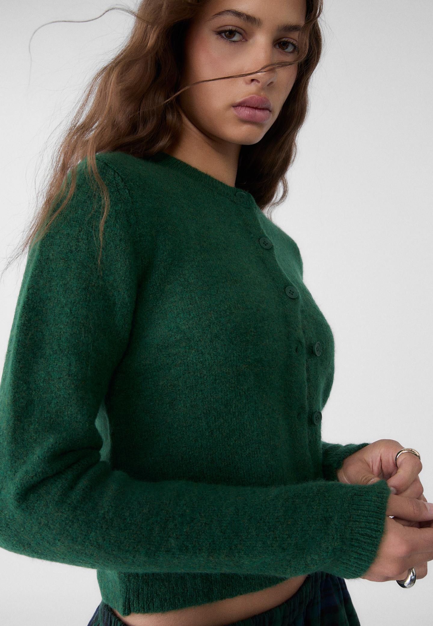 Buttoned knit jacket | Stradivarius (UK)