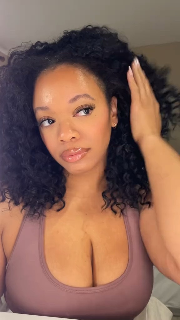 my go-go lip combo! 

#LTKMostLoved #LTKbeauty