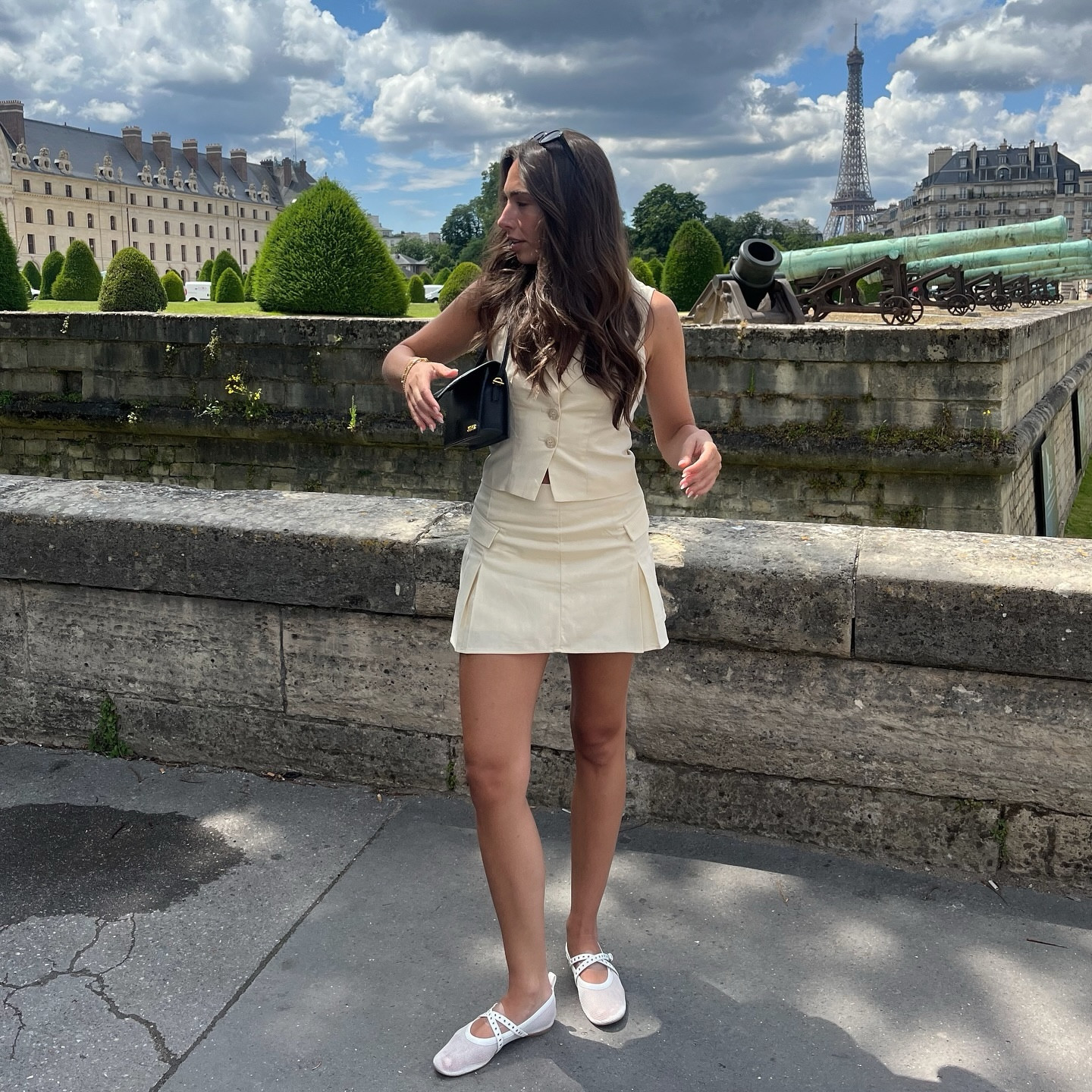 cream waistcoat vest mini skirt coord set paris city summer fashion 

#LTKeurope #LTKuk #LTKsummer