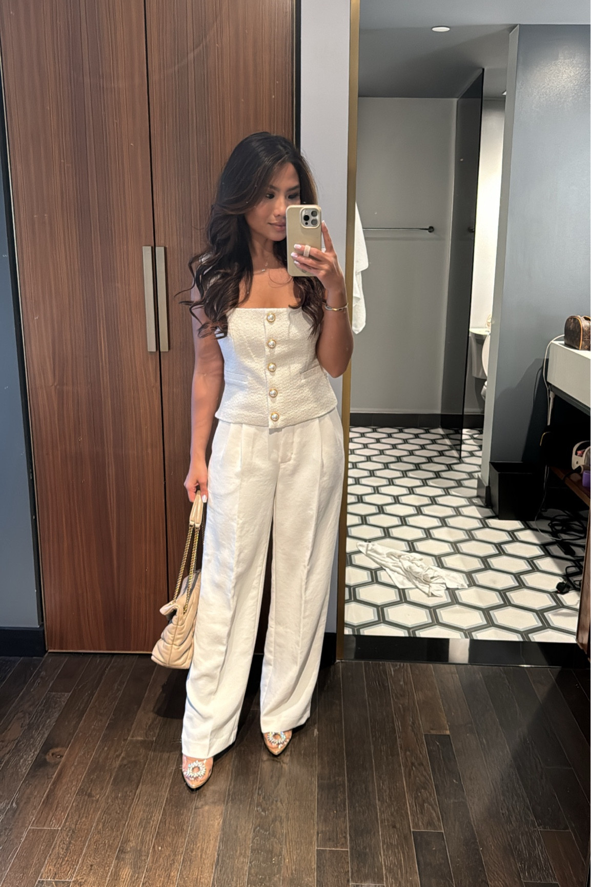 Welcome Party Outfit 

Top - runs a little big, wearing xs
Pants - sized up, 2 short 

#LTKCon