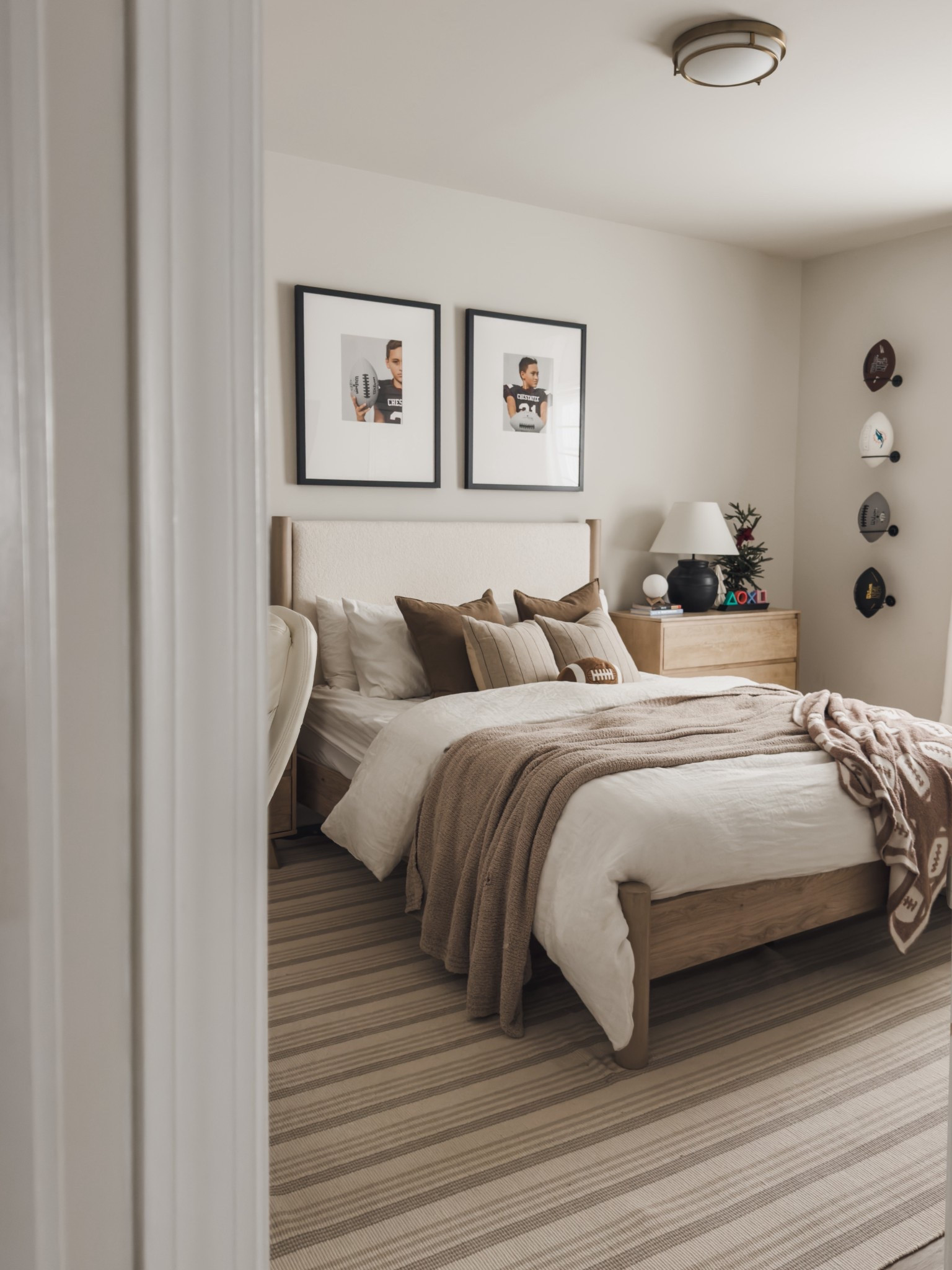 Sharing all of my top @wayfair home finds including all of the dressers in my home! I personally like to have large dressers to maximize on storage. 

Functional home finds, for the home, furniture finds, home inspo, home tour, boys bedroom, for the bedroom, shop the look! 

#wayfair #wayfairpartner #NewYouNewYou #AD

#LTKSaleAlert #LTKHome