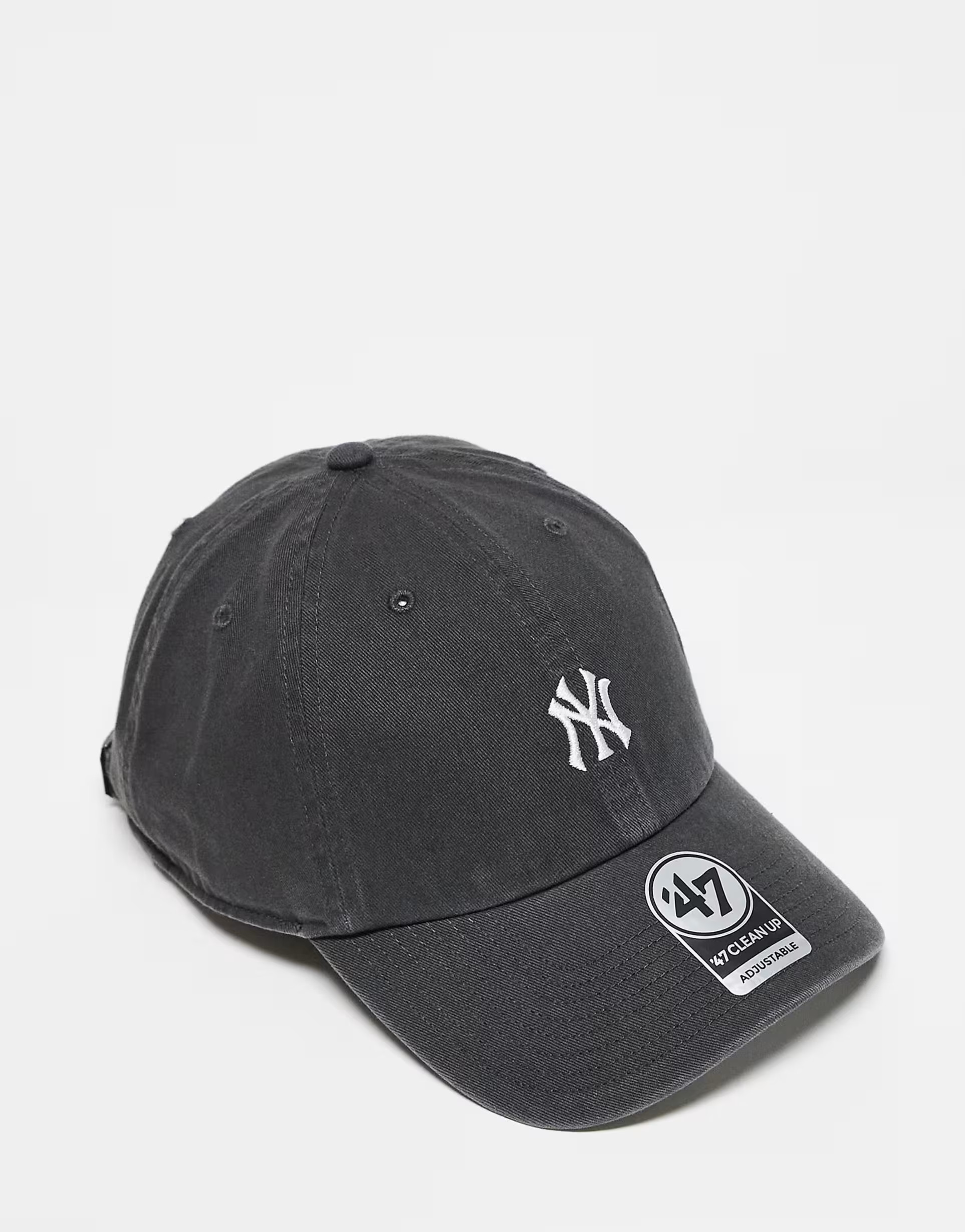 47 Brand NY Yankees clean up cap in washed black | ASOS (Global)