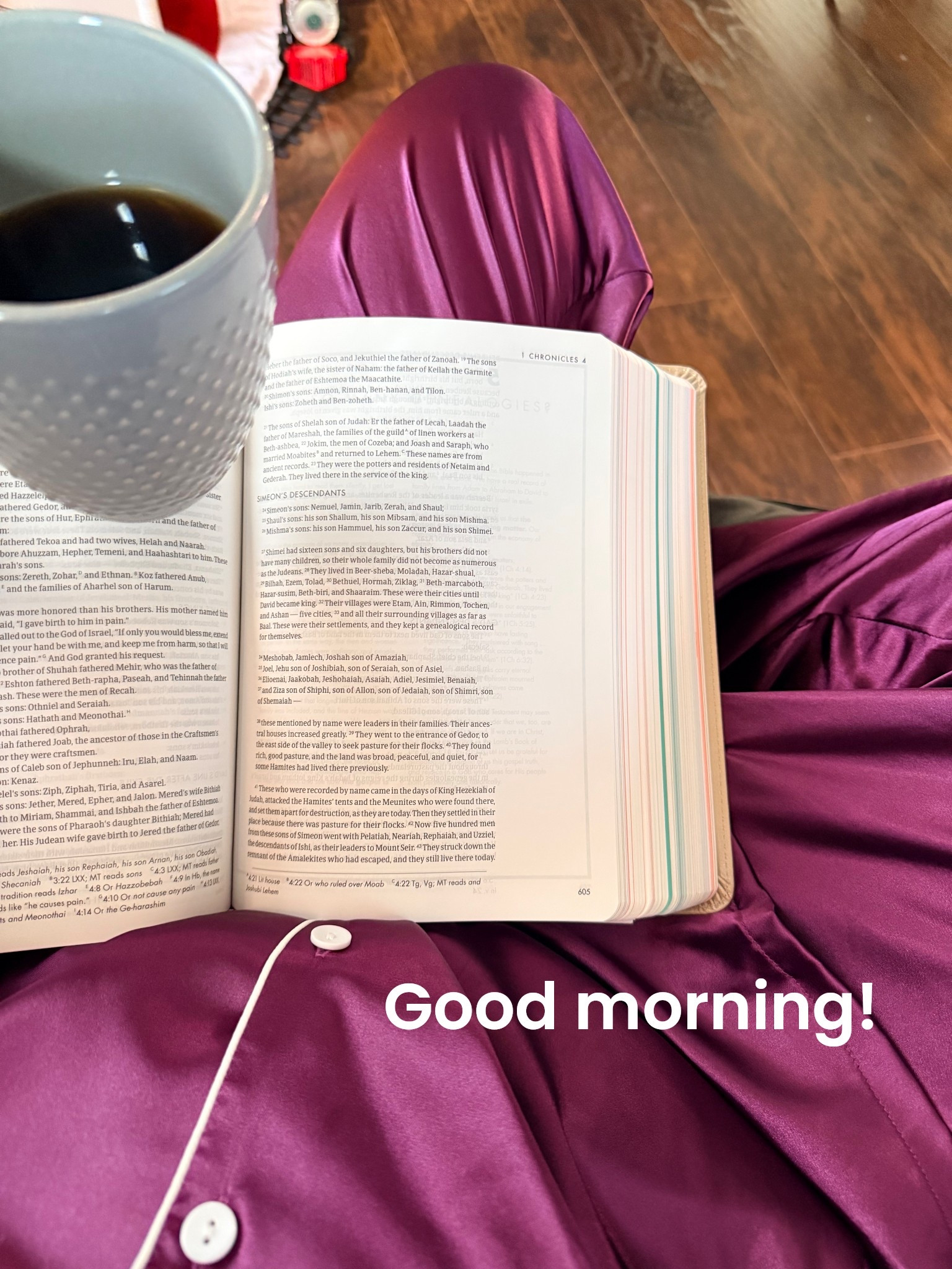 Taking a couple of minutes to myself this morning, before the hustle and bustle of the day.  😍 what do you have going on this weekend? 

#LTKselfcare #LTKmomlife #LTKmorningroutine