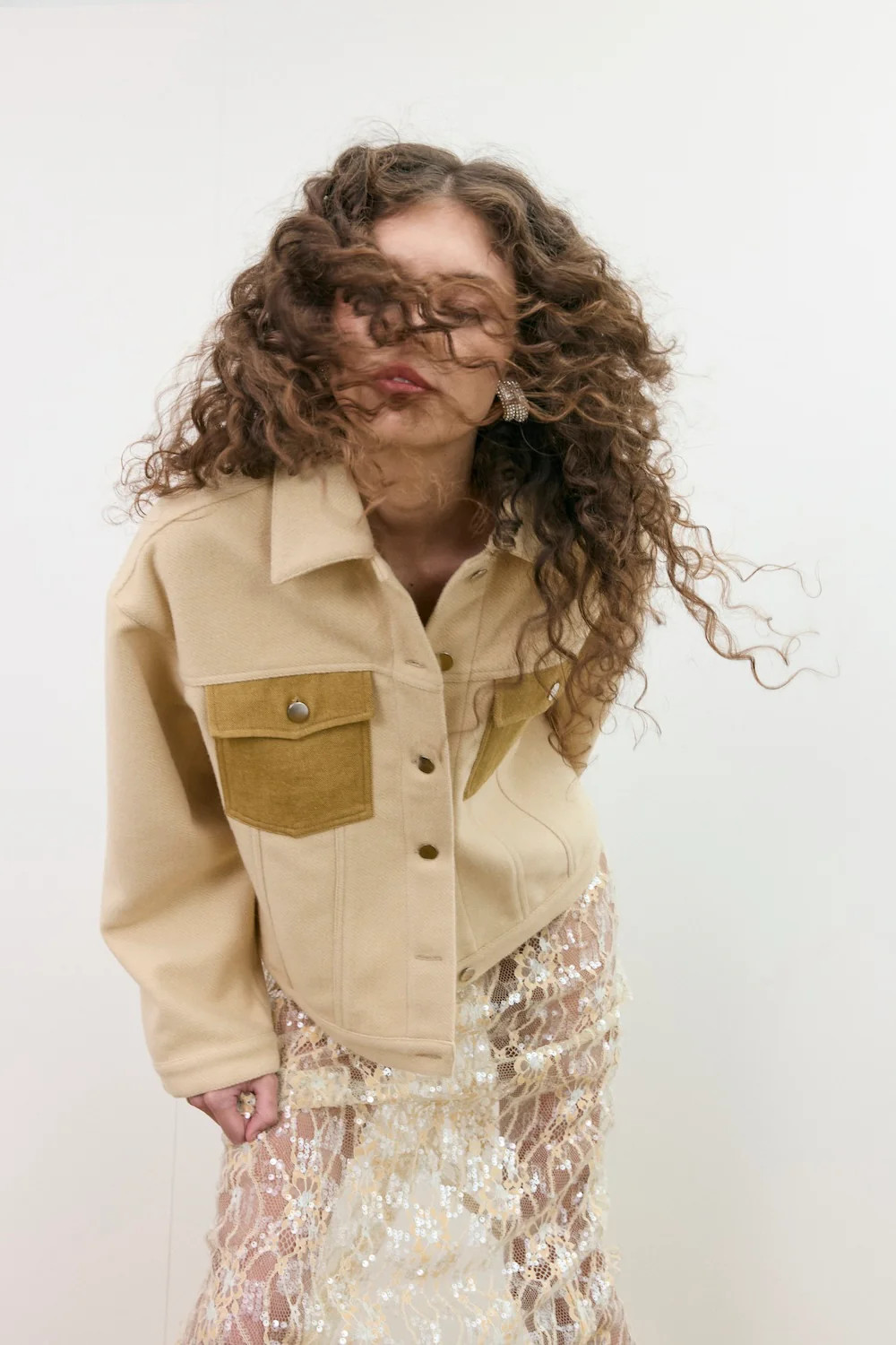 Elani Trucker Jacket Oat | VRG Grl