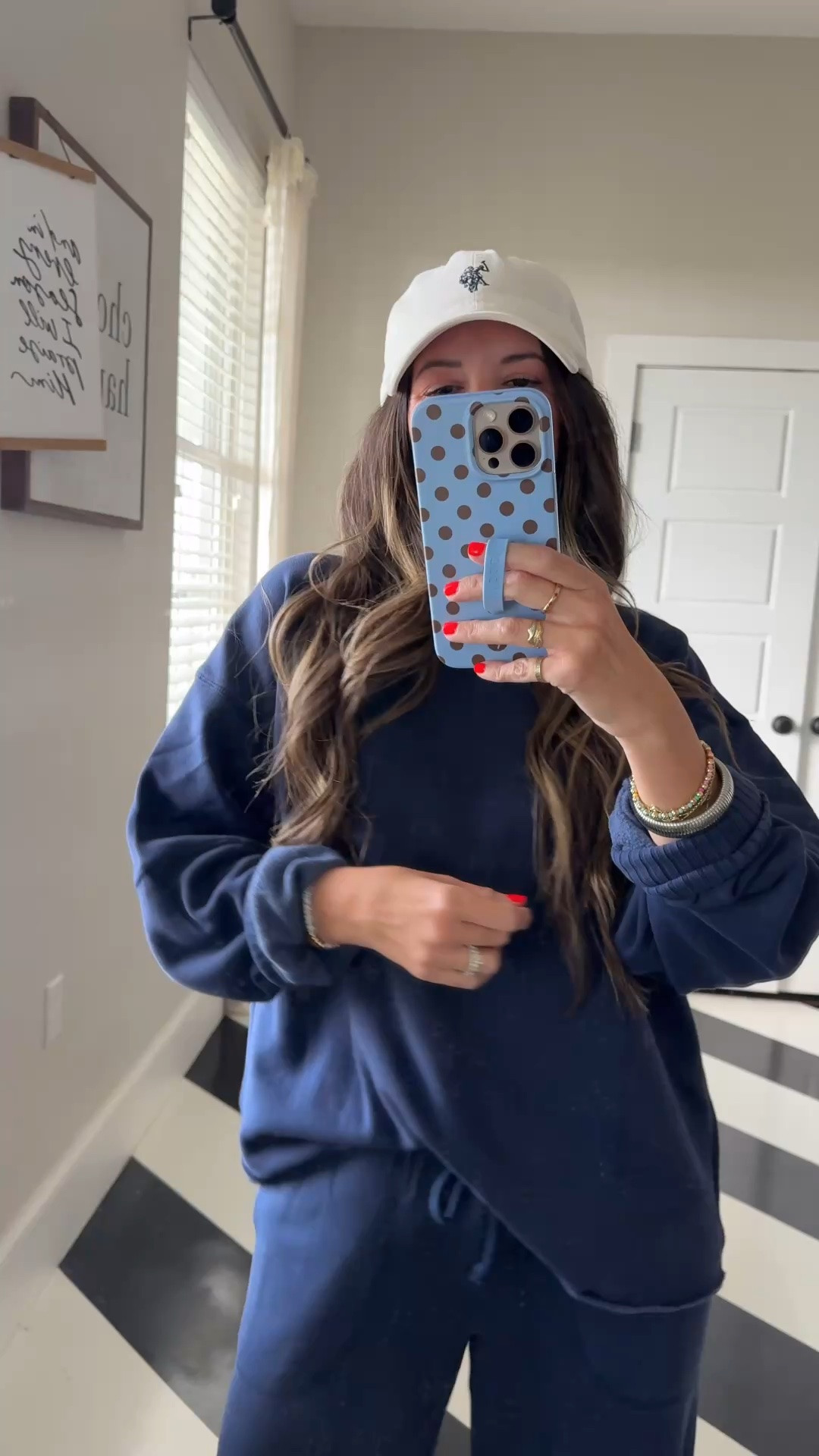 @Aerie fall haul & fall outfits! Most items 30% off! 

berry joggers: xxs
Berry hoodie: xs
gray trousers: xs regular
navy mockneck: s
navy jogger: xxs
barrel pants: xs
crew neck layering long sleeve tee: xs
grandpa cardigan: xs
sherpa vest: xs/s
flannel pant: xs
green snap pullover: s
Flannel button down: xs

#LTKootd #LTKOver40 #LTKWorkwear