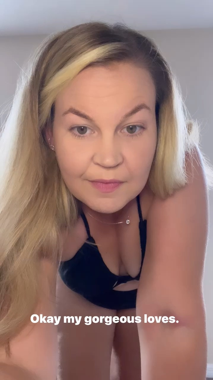 Dive into summer with this affordable Amazon swimsuit perfect for midsize mamas! It’s flattering and supportive which makes it a must-have for poolside confidence. I’m wearing an XL and I’m 5”5 180lbs. 
 #Swimwear #MidsizeFashion #MomStyle #AmazonFinds

#LTKfindsunder50 #LTKtravel #LTKswim