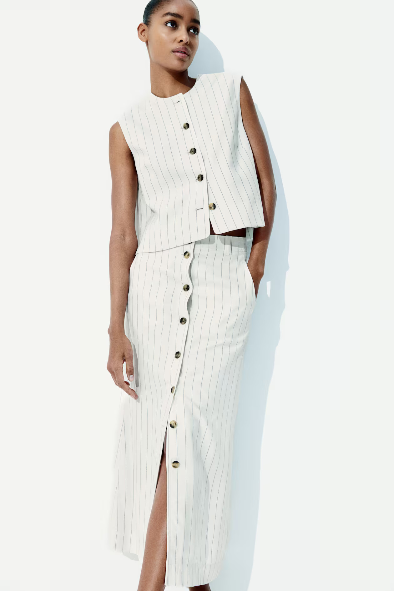 Linen-blend skirt | H&M (UK, MY, IN, SG, PH, TW, HK)