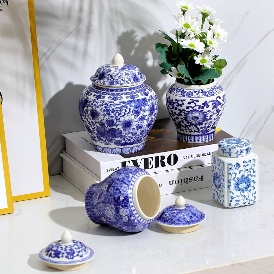 Hushee 4 Pcs Small Blue and White Vase Porcelain Vases Blue Chinoiserie Decor Porcelain Ginger Ja... | Amazon (US)