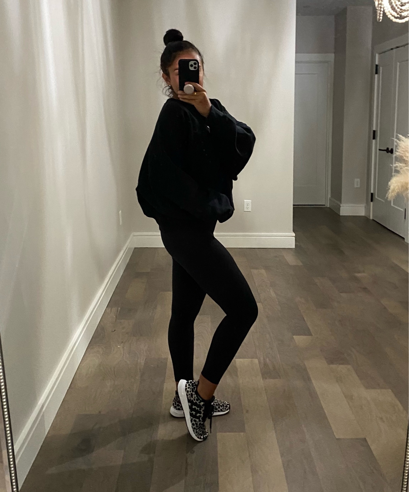 Nordstrom anniversary sale nsale

Spanx booty boost active high waist leggings now $64 originally $98

Nike Fleece crewneck now $51 originally $70