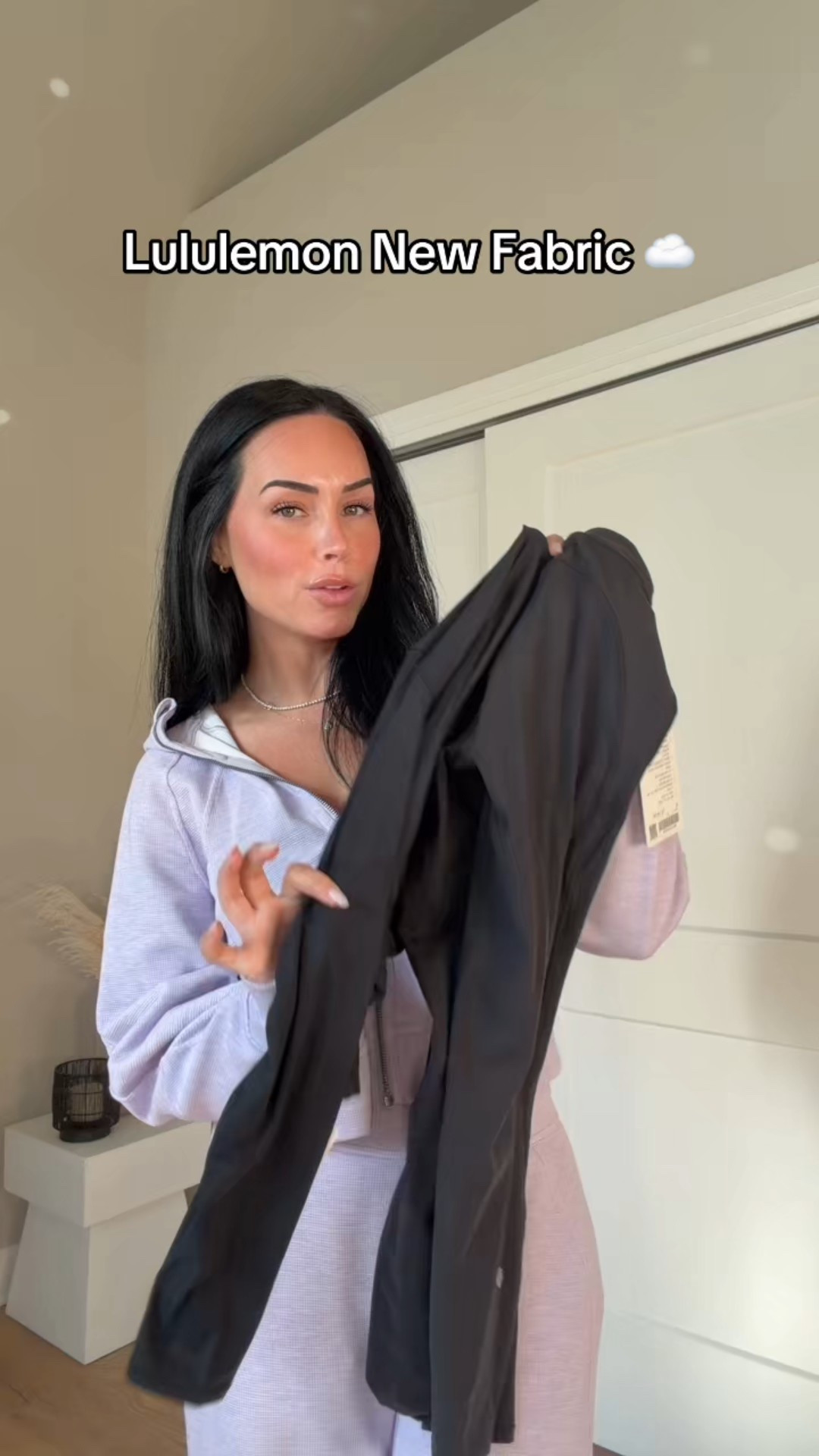 Love that we got a new fabric from Lululemon 🍋🖤 The top and bottom feel slightly different, but I love both of these pieces so much!! I will have them 🔗 on my LTK in the lululemon section. 

My sizing 5’7, 145lbs, 32dd

 @lululemon  #lululemonhaul #lululemonnewreleases #luluemonunrestricted #lululemonpower #lululemonaddict 

#LTKActive #LTKfitnessgoals #LTKootd