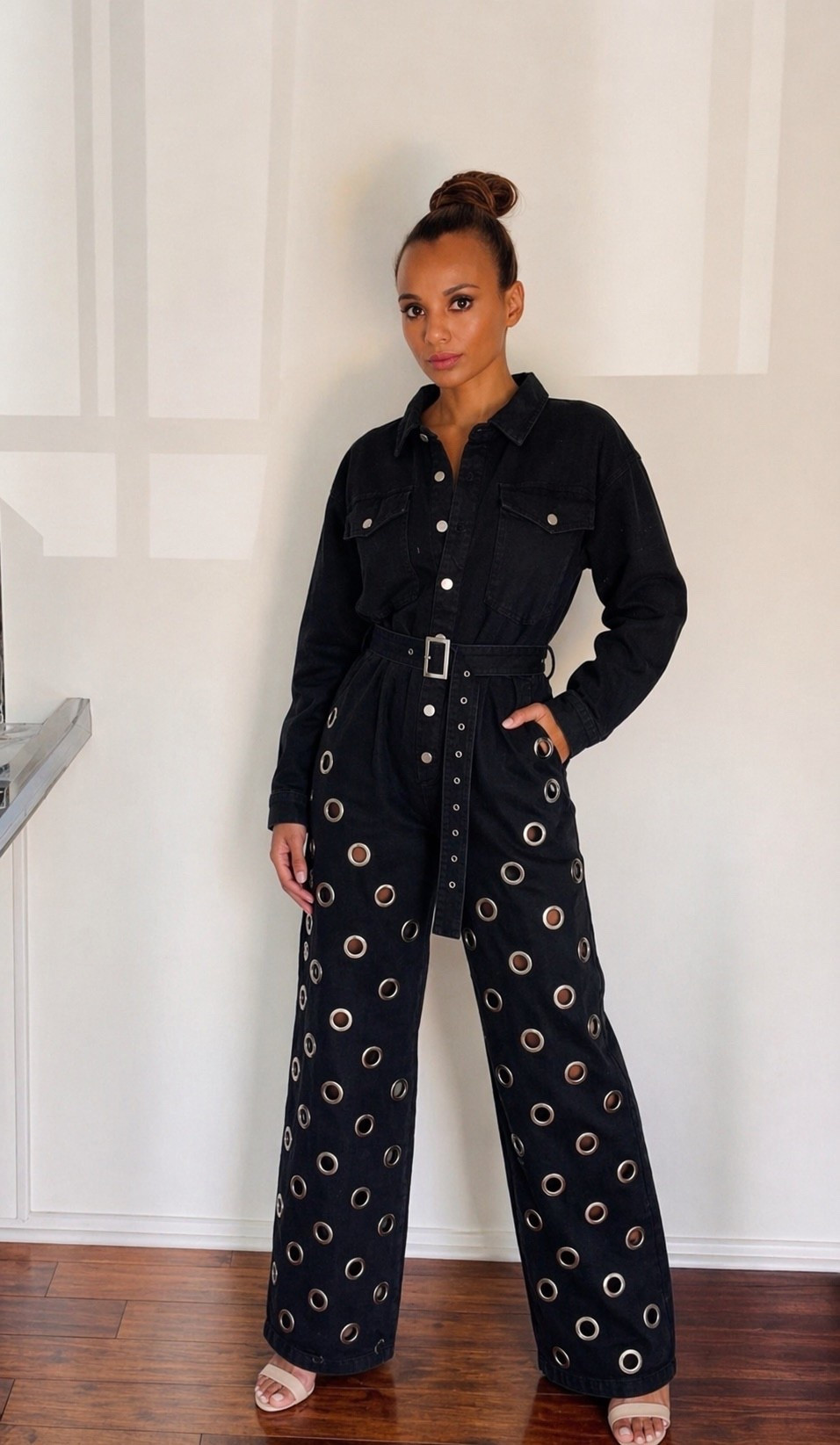 Effortlessly chic in this black statement jumpsuit 🖤✨
Loving the grommet detail + cinched waist—it’s giving elevated everyday with a little edge. Easy to dress up or keep casual 👌

#LTKStyle #LTKFinds #LTKFashion #JumpsuitStyle #OOTDInspo #ChicStyle #EverydayStyle #MinimalChic #AmazonFashion #SpringStyle@AKIRA 

#LTKootd #LTKvlog #LTKMothersDay