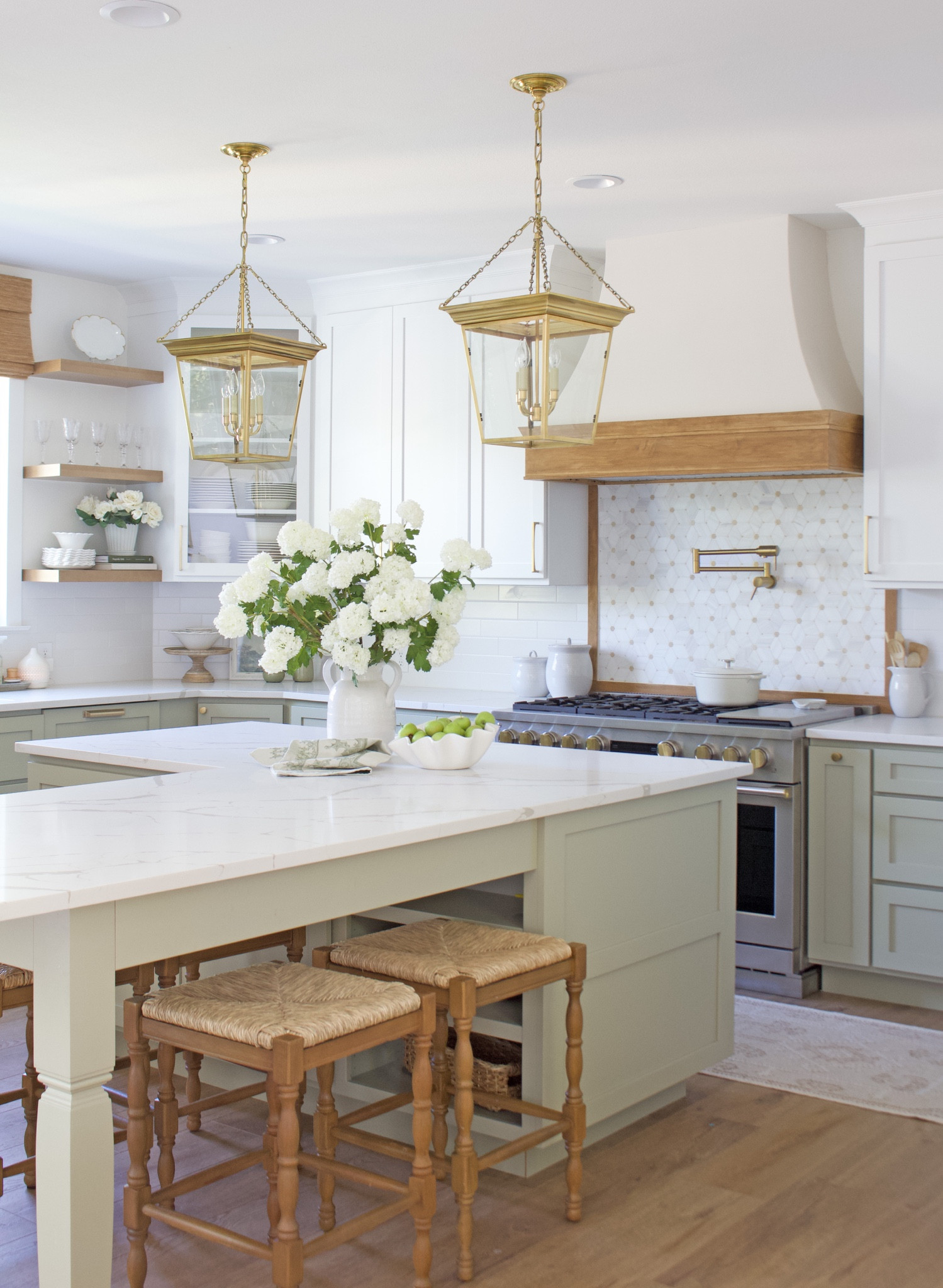 Shop our new kitchen lights and more! 💡

#LTKStyleTip #LTKHome