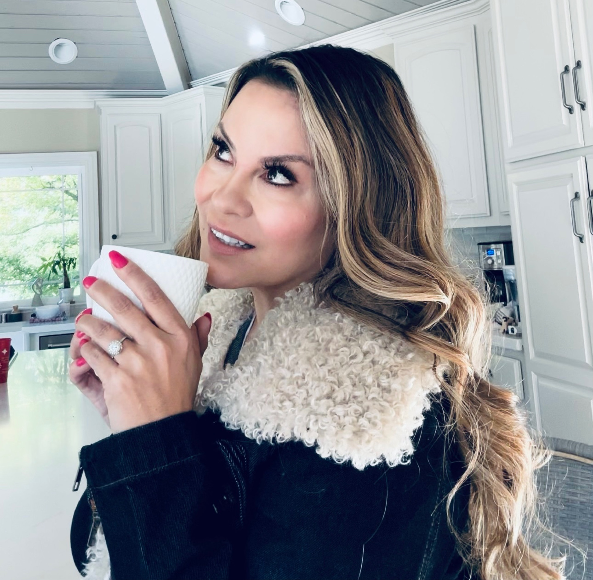 Fall is here….Dreaming in this jacket….I’m a size 6, wearing a medium. Runs true ti size….
#ltkjeanjacket #fall #ltkfallfashion 

#LTKSeasonal #LTKstyletip #LTKtravel