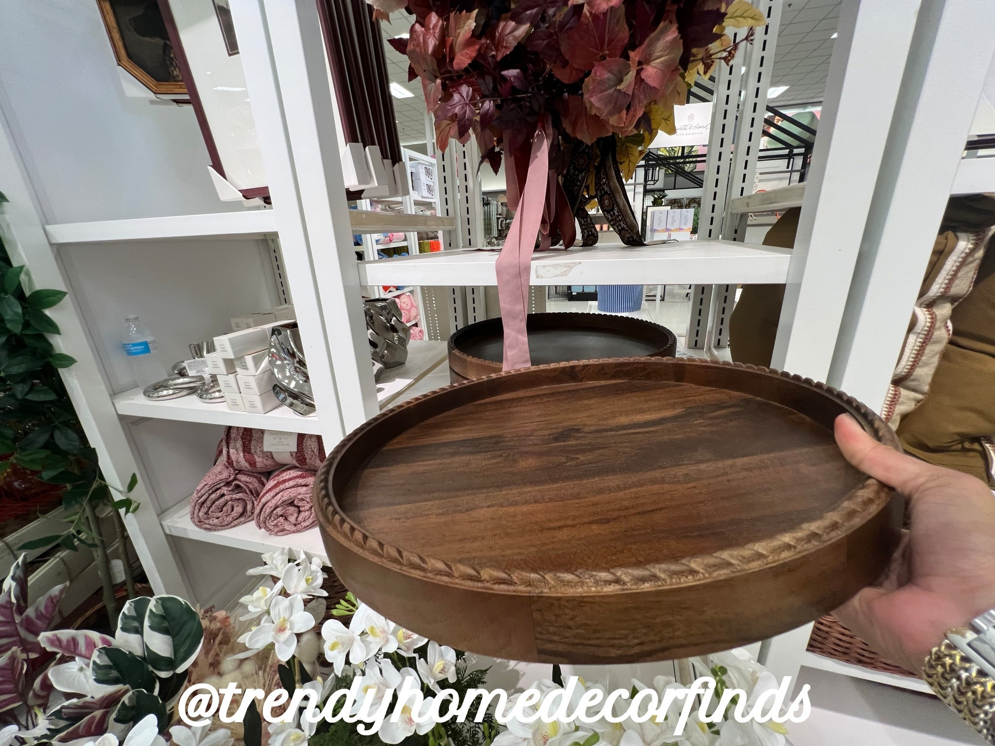 Just spotted this gorgeous new Braided Edge Wood Tray from the Studio McGee x Threshold collection while casually strolling through Target — and WOW, I had to snag it! 😍 The official release date is 6/22, but a few are already trickling in-store 👀

✨ It’s substantial in size — perfect for styling your coffee table, kitchen island, or entryway. The braided edge detail adds that elevated, designer touch we all love. Add this beauty to your Target list NOW, ladies… because it’s definitely going to sell out fast. 🙌

🛒 click the link below to add it to your cart now! Don’t wait. 

#TargetFinds #StudioMcGeeStyle #TargetHome #LTKHome #HomeDecorFavorites #NeutralDecor #ThresholdWithStudioMcGee #TargetNewArrivals


#LTKSeasonal #LTKHome #LTKFindsUnder50